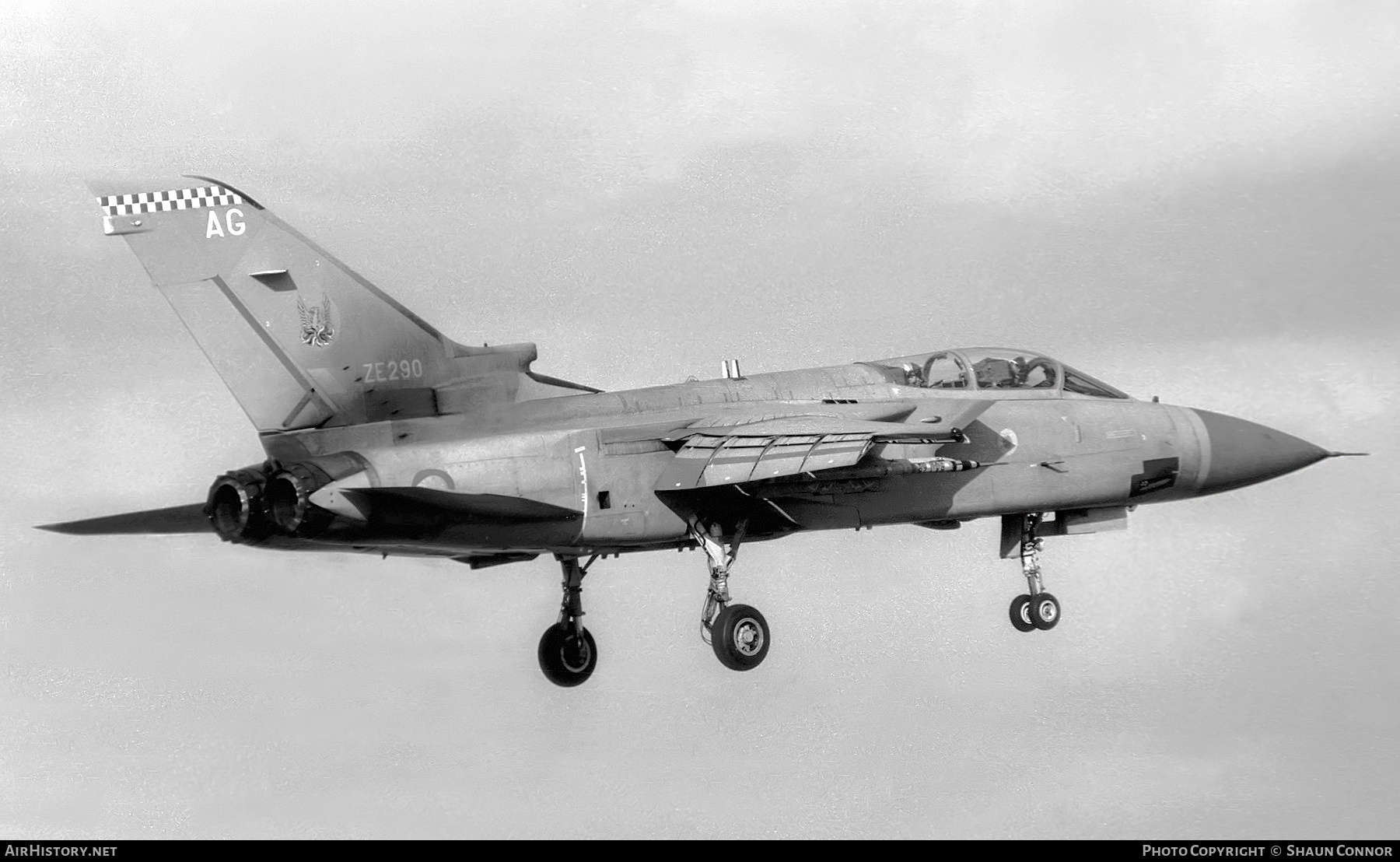 Aircraft Photo of ZE290 | Panavia Tornado F3 | UK - Air Force | AirHistory.net #665420