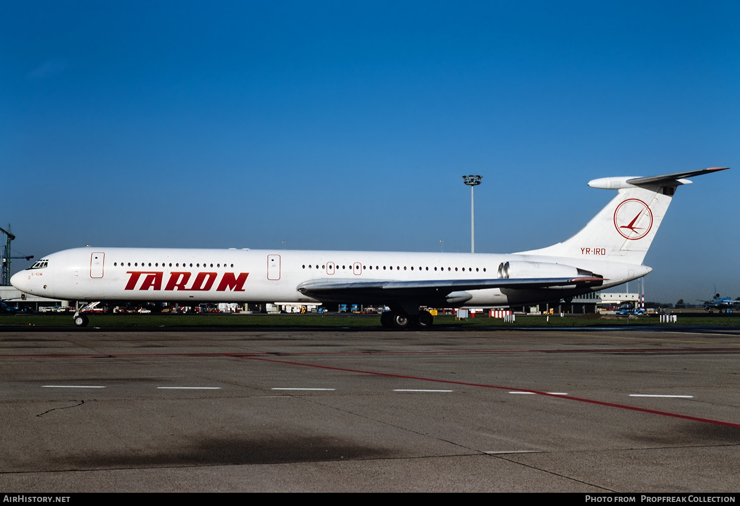 Aircraft Photo of YR-IRD | Ilyushin Il-62M | TAROM - Transporturile Aeriene Române | AirHistory.net #665446