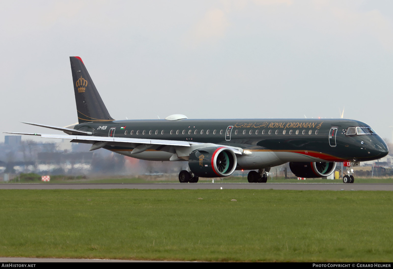 Aircraft Photo of JY-REB | Embraer 195-E2 (ERJ-190-400) | Royal Jordanian Airlines | AirHistory.net #665514