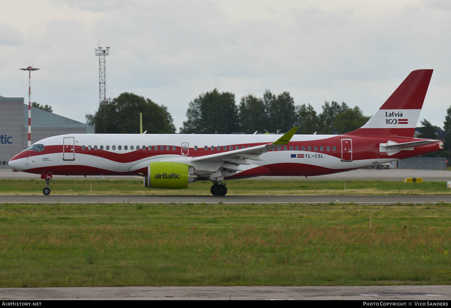 Aircraft Photo of YL-CSL | Airbus A220-371 (BD-500-1A11) | AirBaltic | AirHistory.net #665553