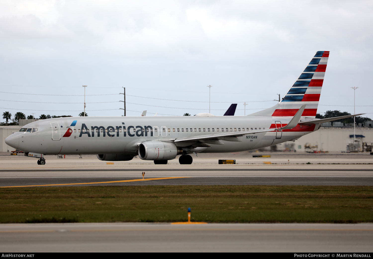 Aircraft Photo of N910AN | Boeing 737-823 | American Airlines | AirHistory.net #665591