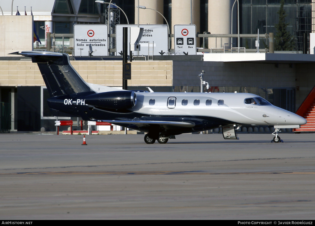 Aircraft Photo of OK-PHO | Embraer EMB-505 Phenom 300 | AirHistory.net #665691