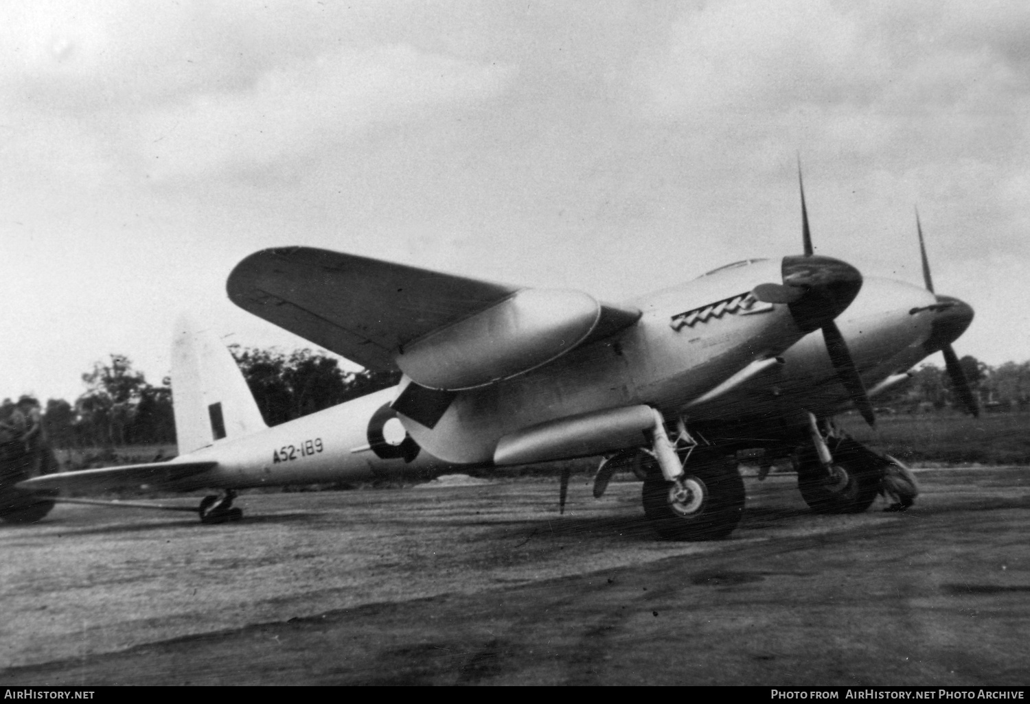 Aircraft Photo of A52-189 | De Havilland D.H. 98 Mosquito FB40 | Australia - Air Force | AirHistory.net #665741