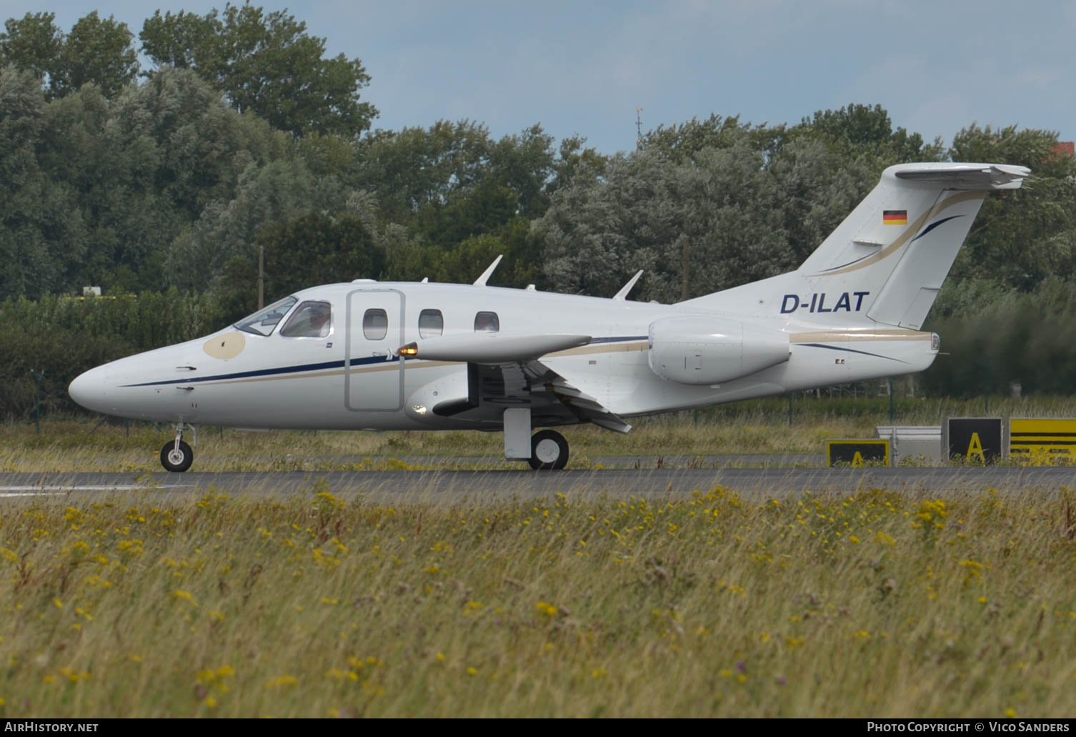 Aircraft Photo of D-ILAT | Eclipse 500 (EA500) | AirHistory.net #665771