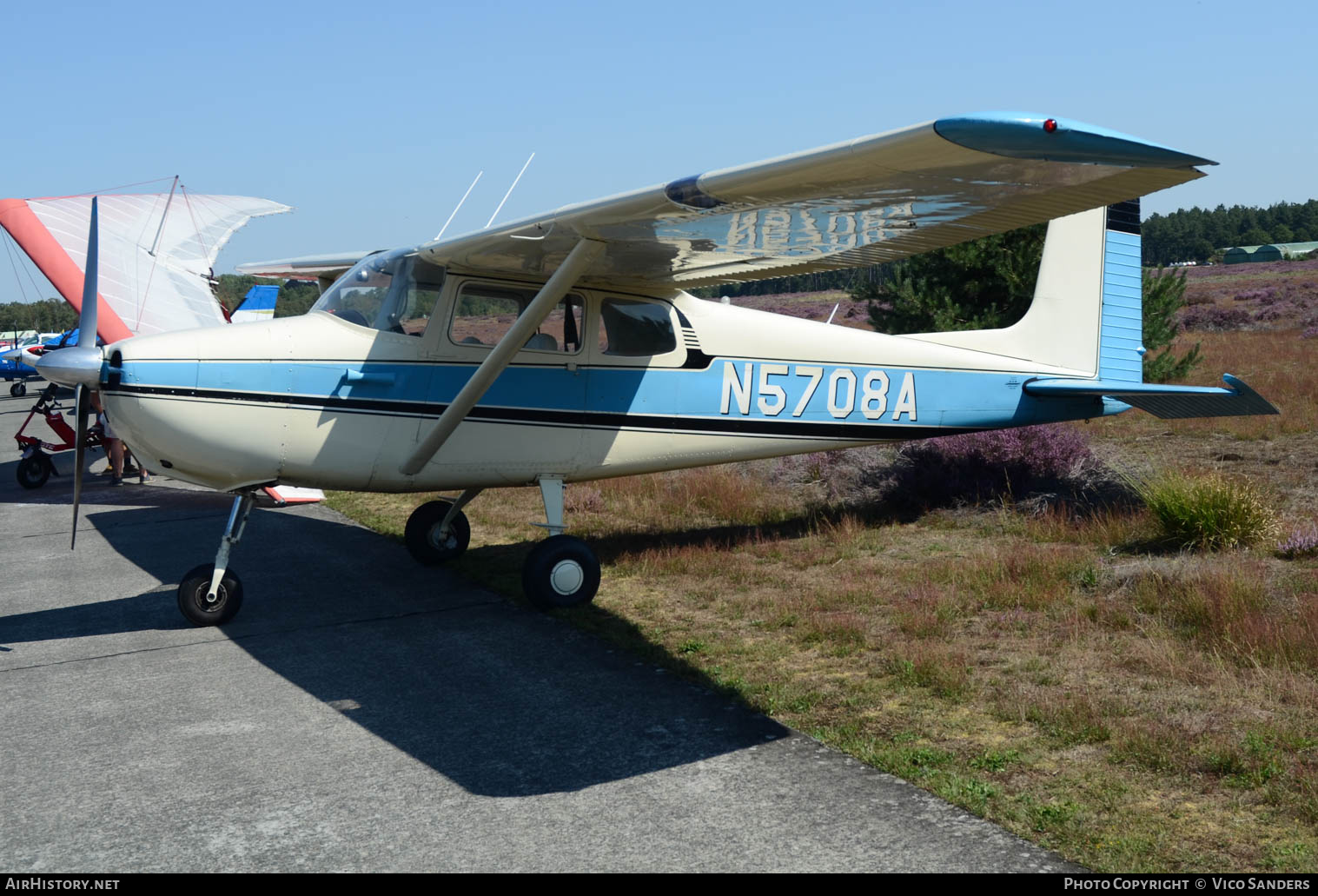 Aircraft Photo of N5708A | Cessna 172 | AirHistory.net #665793