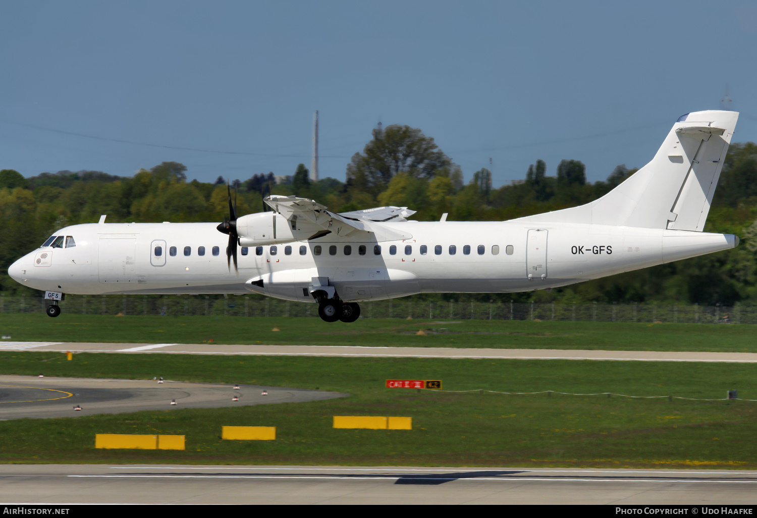 Aircraft Photo of OK-GFS | ATR ATR-72-500 (ATR-72-212A) | AirHistory.net #665809