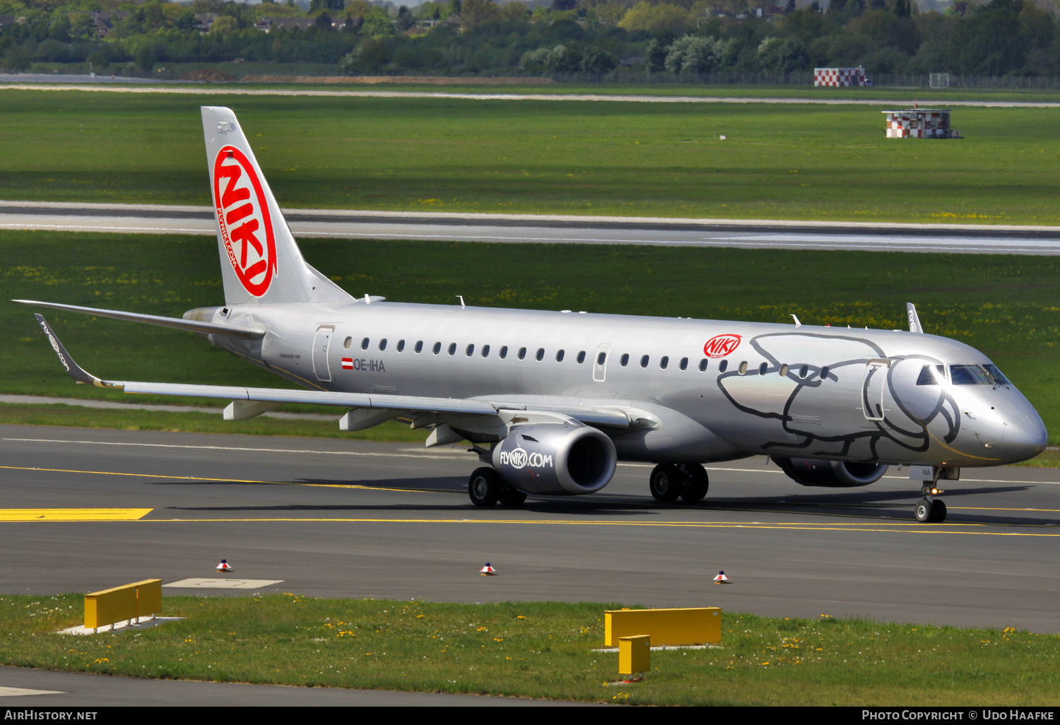 Aircraft Photo of OE-IHA | Embraer 190LR (ERJ-190-100LR) | Niki | AirHistory.net #665813