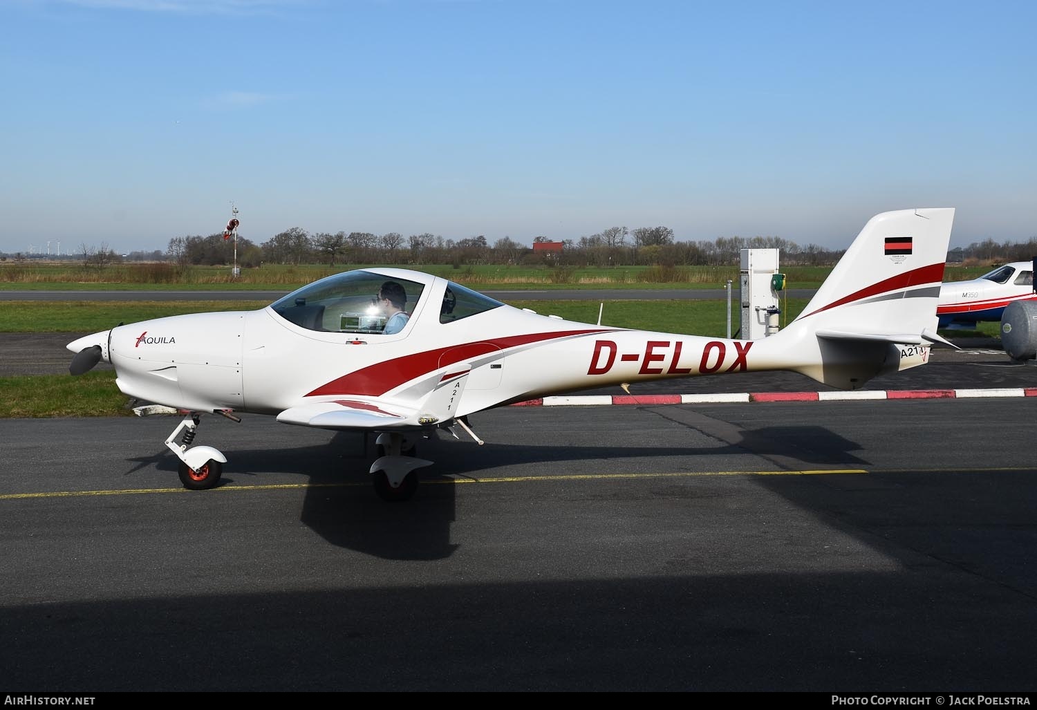 Aircraft Photo of D-ELOX | Aquila AT01 A211 | AirHistory.net #665850