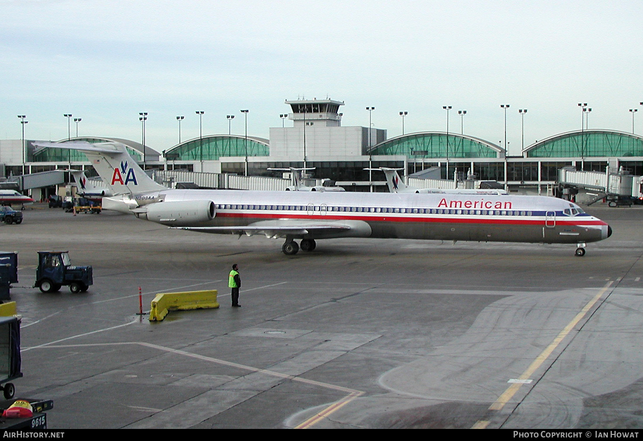 Aircraft Photo of N203AA | McDonnell Douglas MD-82 (DC-9-82) | American Airlines | AirHistory.net #665871