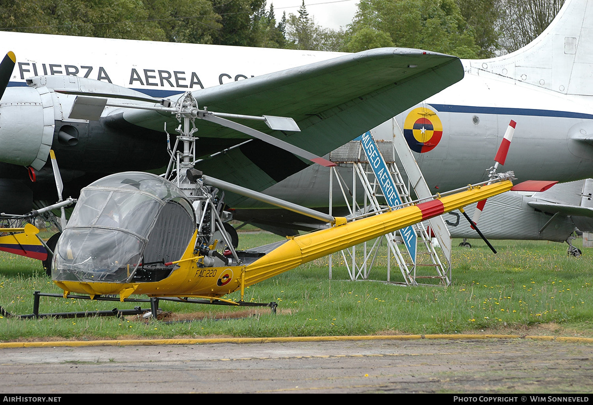 Aircraft Photo of FAC220 | Hiller OH-23B Raven (UH-12B) | Colombia - Air Force | AirHistory.net #665974