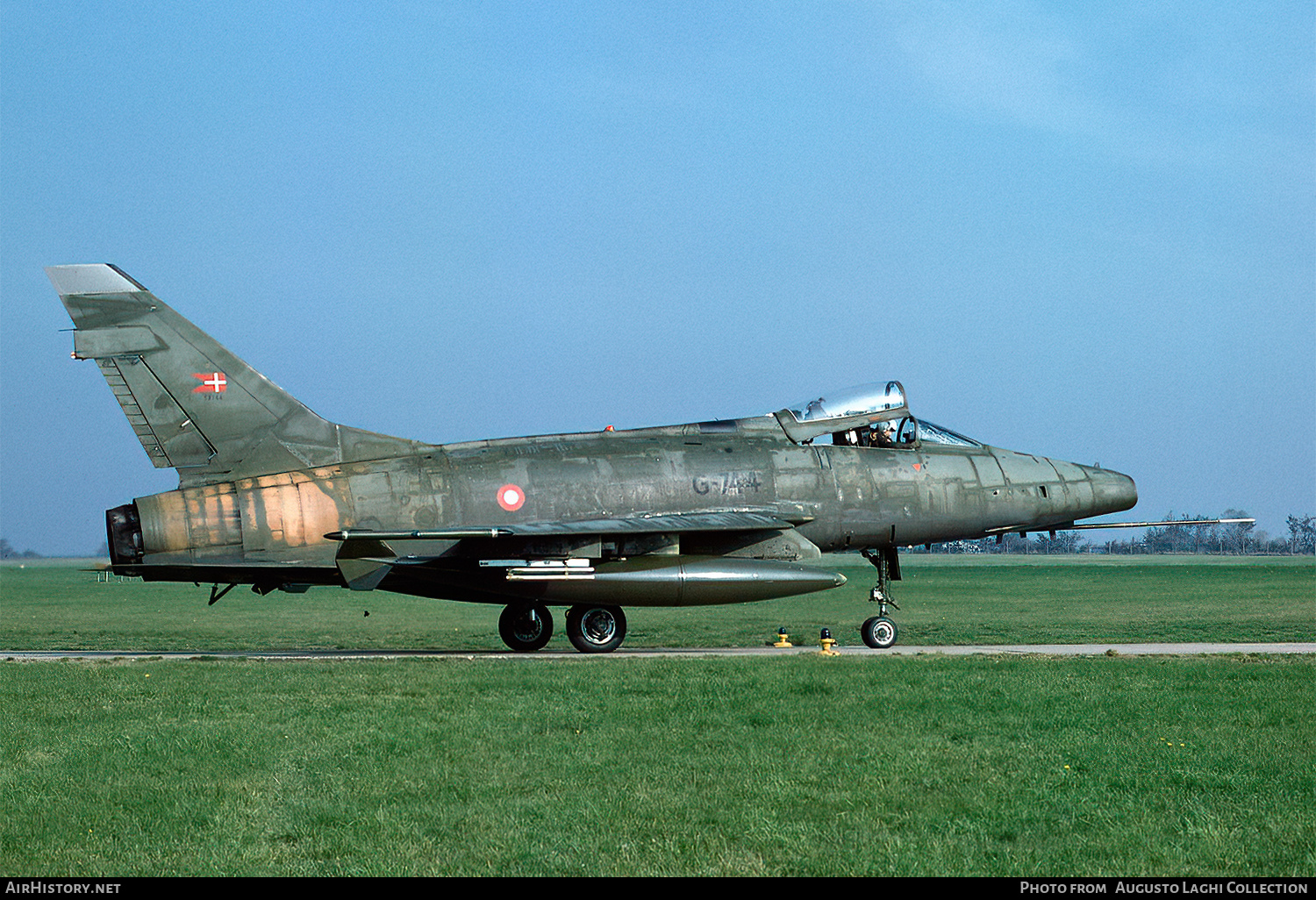 Aircraft Photo of G-744 | North American F-100D Super Sabre | Denmark - Air Force | AirHistory.net #665983