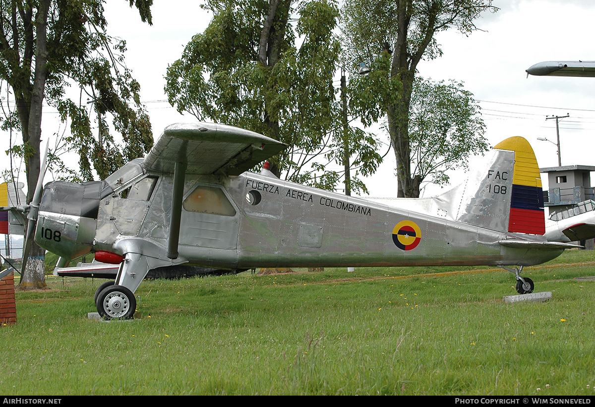 Aircraft Photo of FAC-108 / FAC5120 | De Havilland Canada DHC-2 Beaver Mk.1 | Colombia - Air Force | AirHistory.net #665986