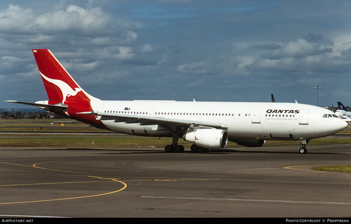Aircraft Photo of VH-TAC | Airbus A300B4-203 | Qantas | AirHistory.net #666084