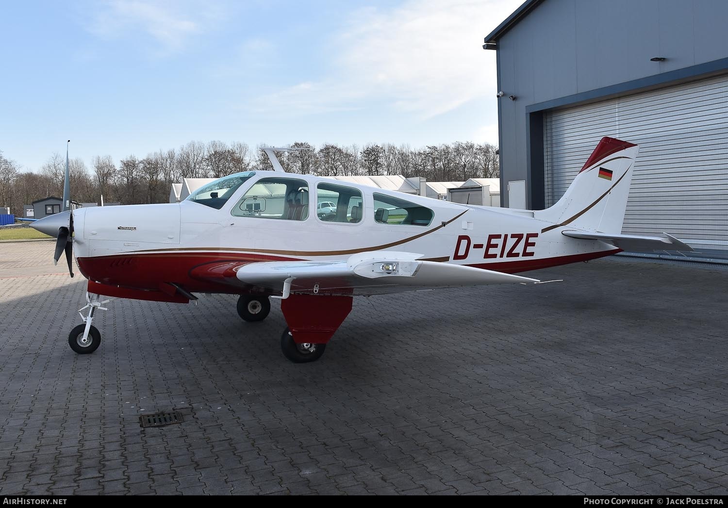 Aircraft Photo of D-EIZE | Beech F33A Bonanza | AirHistory.net #666181