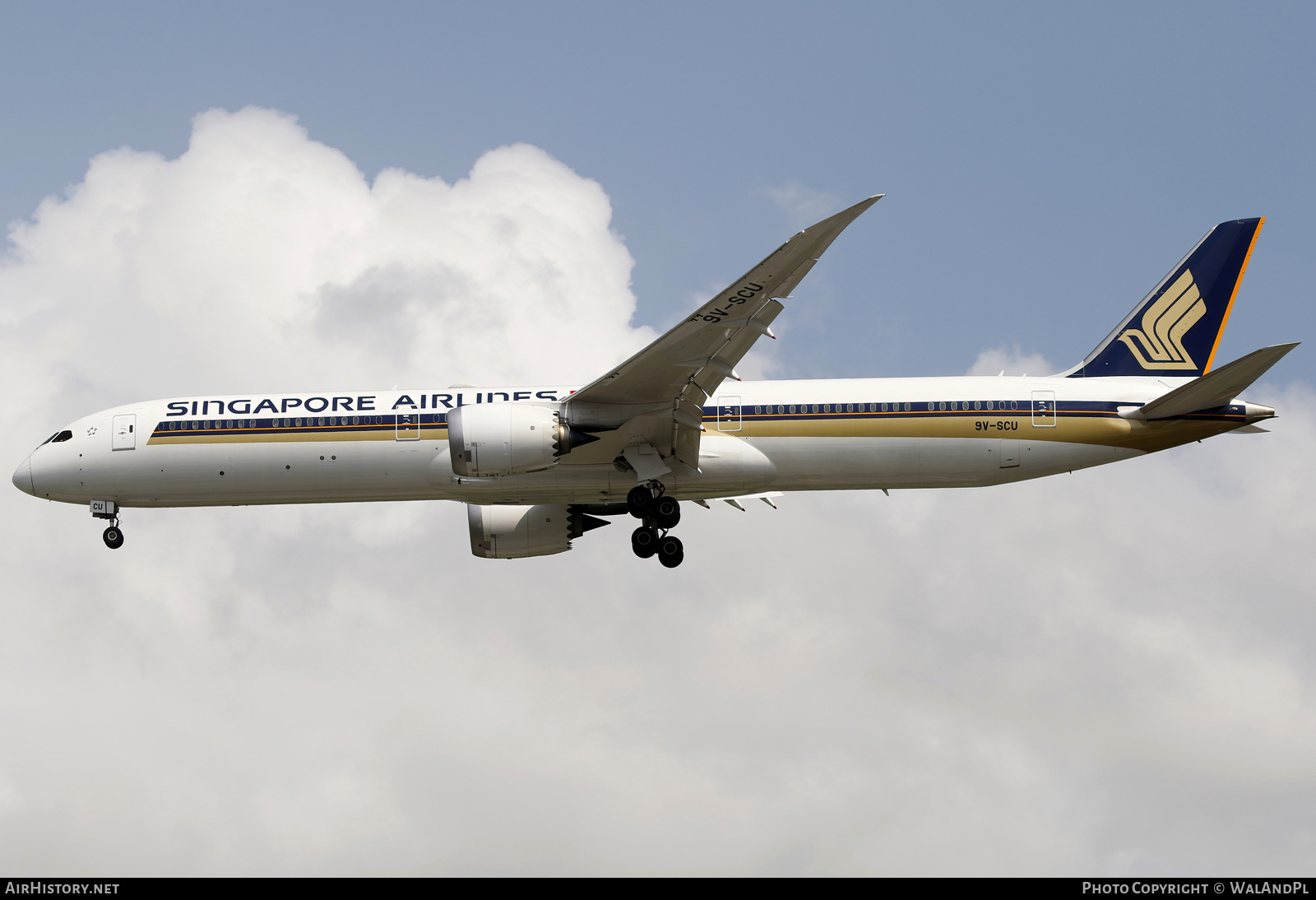 Aircraft Photo of 9V-SCU | Boeing 787-10 Dreamliner | Singapore Airlines | AirHistory.net #666225