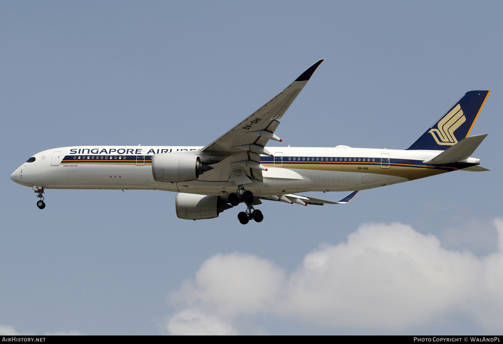 Aircraft Photo of 9V-SHI | Airbus A350-941 | Singapore Airlines | AirHistory.net #666263