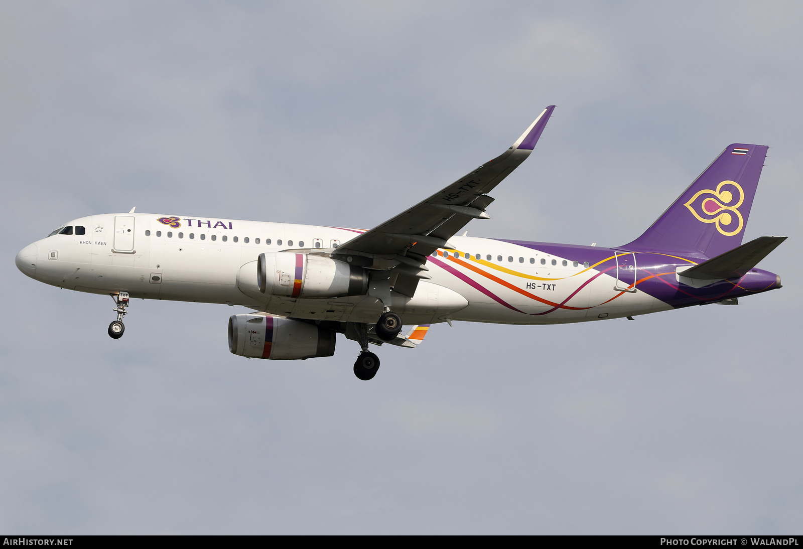 Aircraft Photo of HS-TXT | Airbus A320-232 | Thai Airways International | AirHistory.net #666269