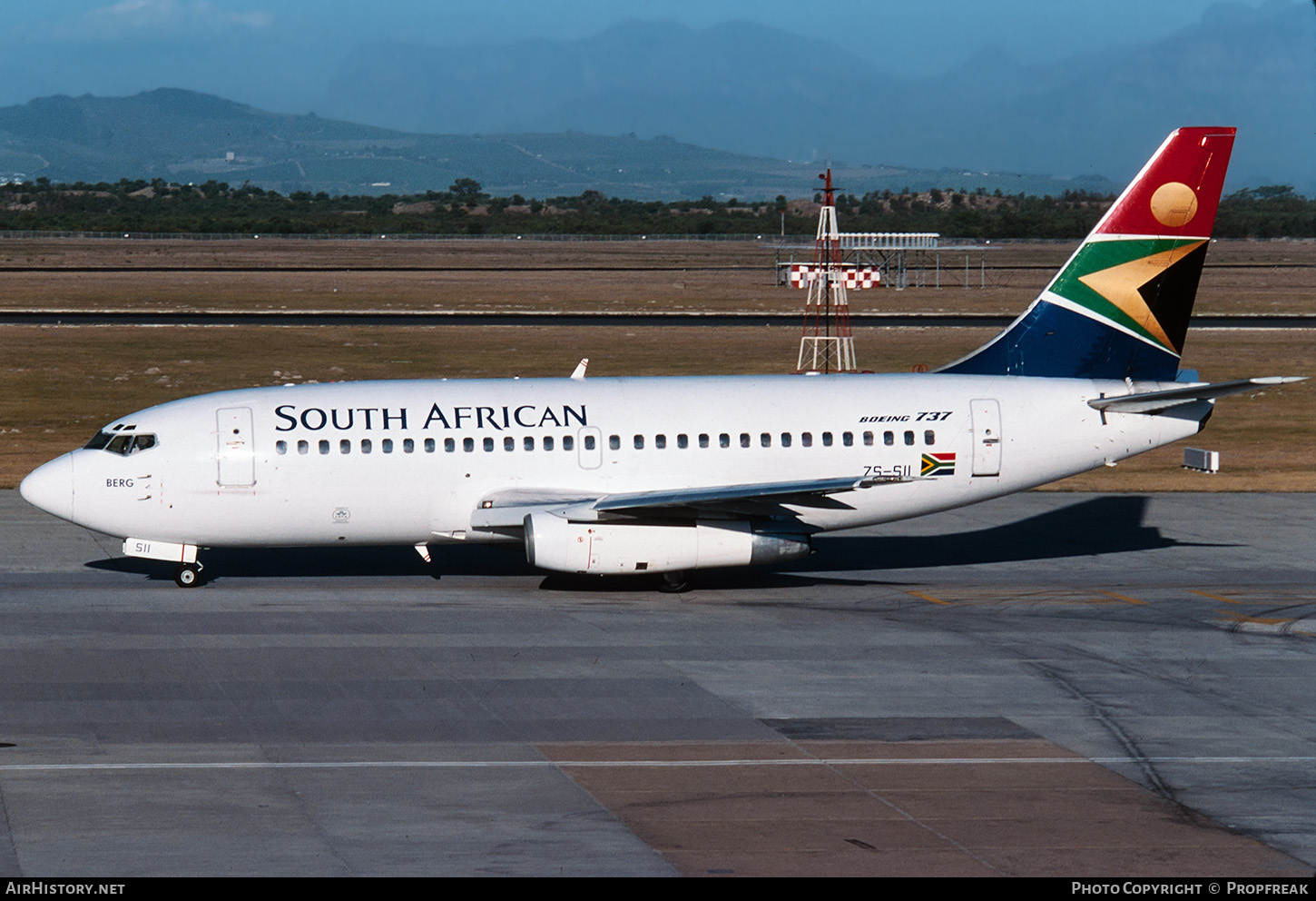 Aircraft Photo of ZS-SII | Boeing 737-244/Adv | South African Airways | AirHistory.net #666370
