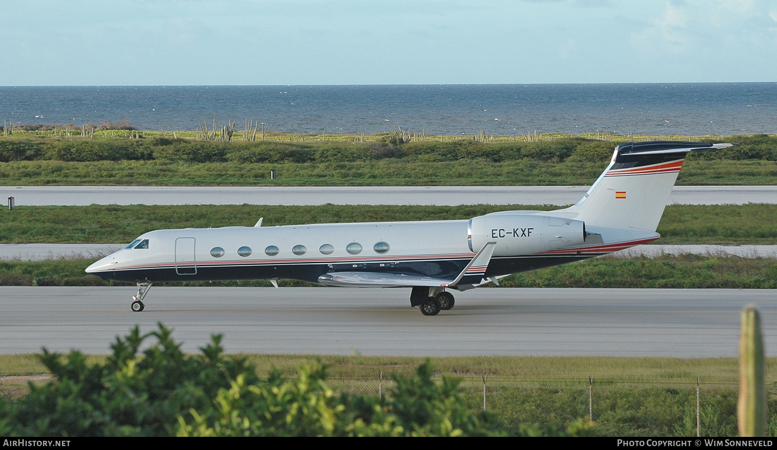 Aircraft Photo of EC-KXF | Gulfstream Aerospace G-V-SP Gulfstream G550 | AirHistory.net #666378