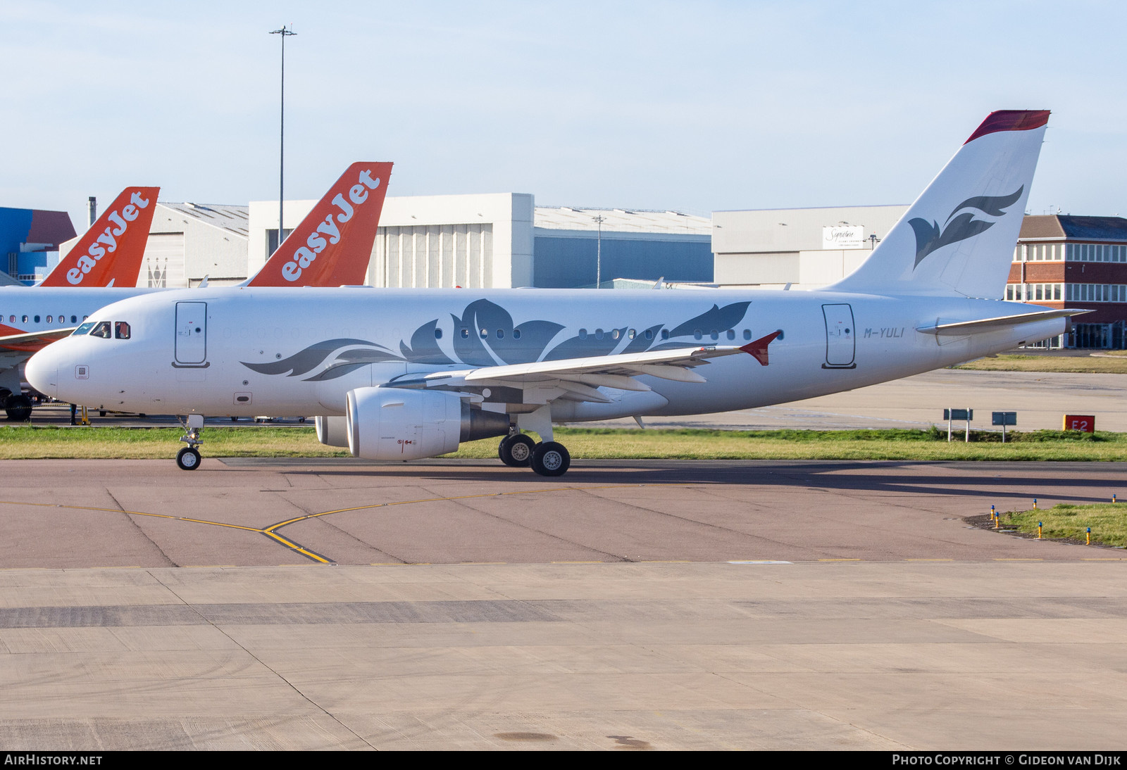 Aircraft Photo of M-YULI | Airbus ACJ319 (A319-115/CJ) | AirHistory.net #666528