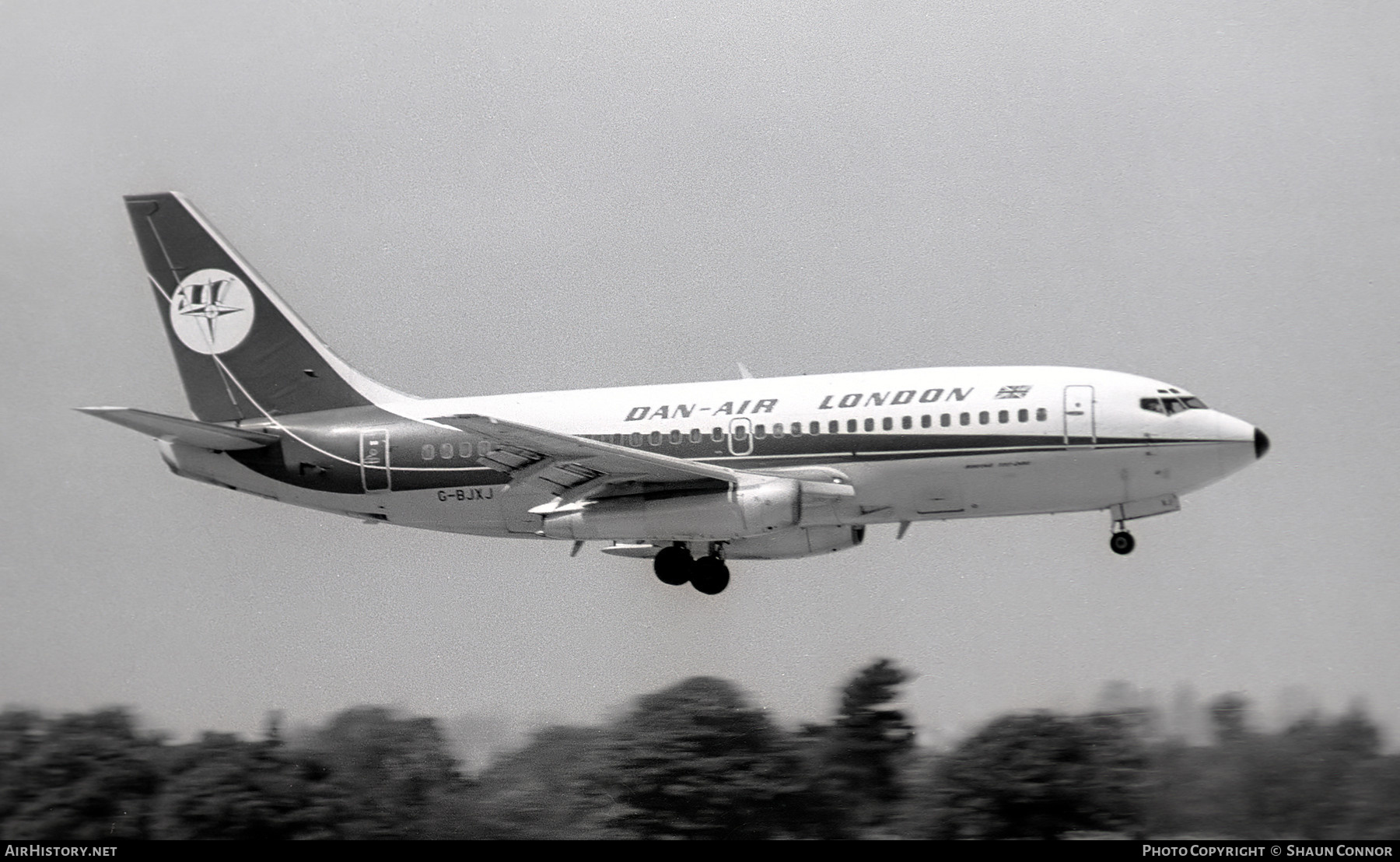 Aircraft Photo of G-BJXJ | Boeing 737-219/Adv | Dan-Air London | AirHistory.net #666535