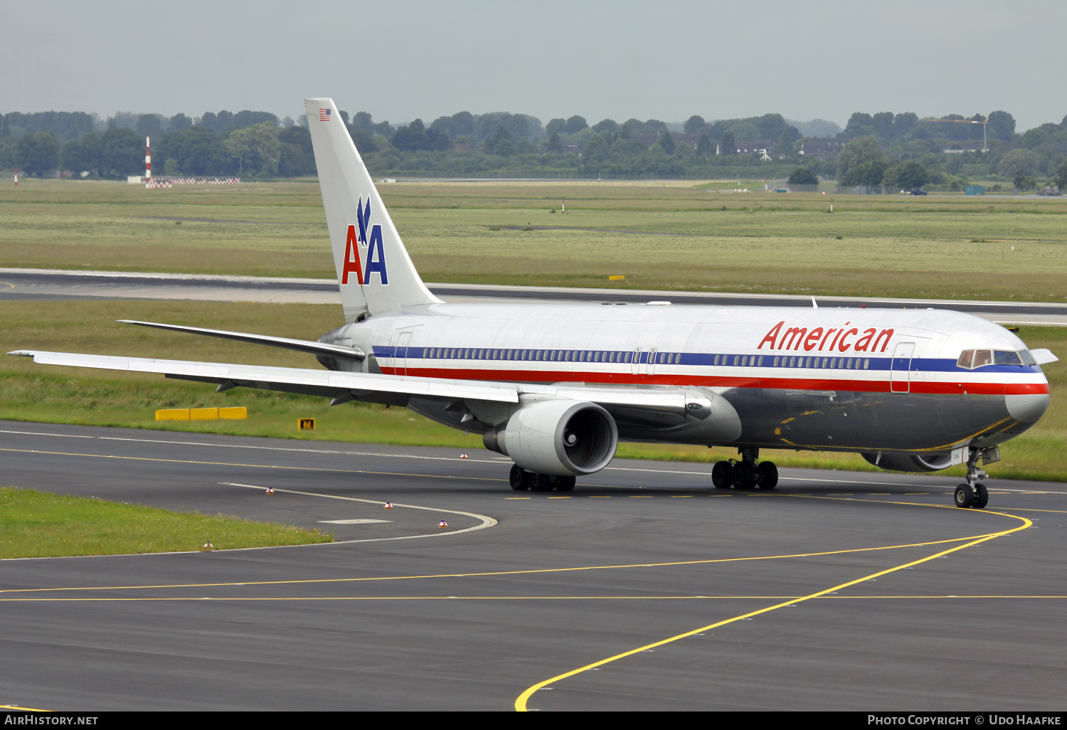 Aircraft Photo of N358AA | Boeing 767-323/ER | American Airlines | AirHistory.net #666559