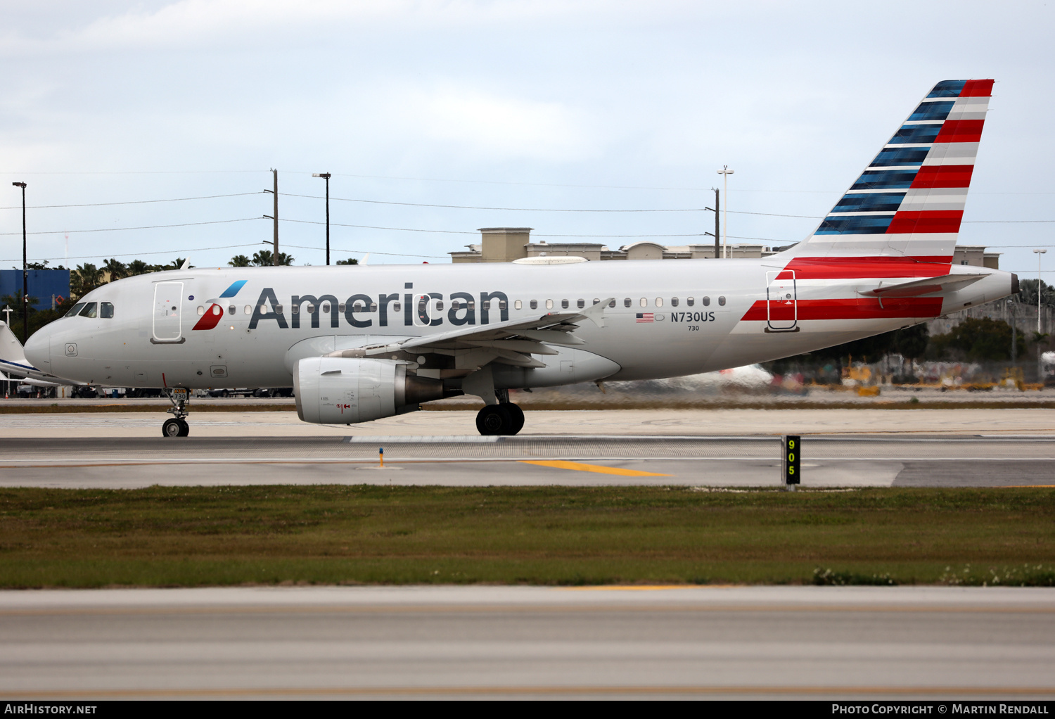Aircraft Photo of N730US | Airbus A319-112 | American Airlines | AirHistory.net #666644