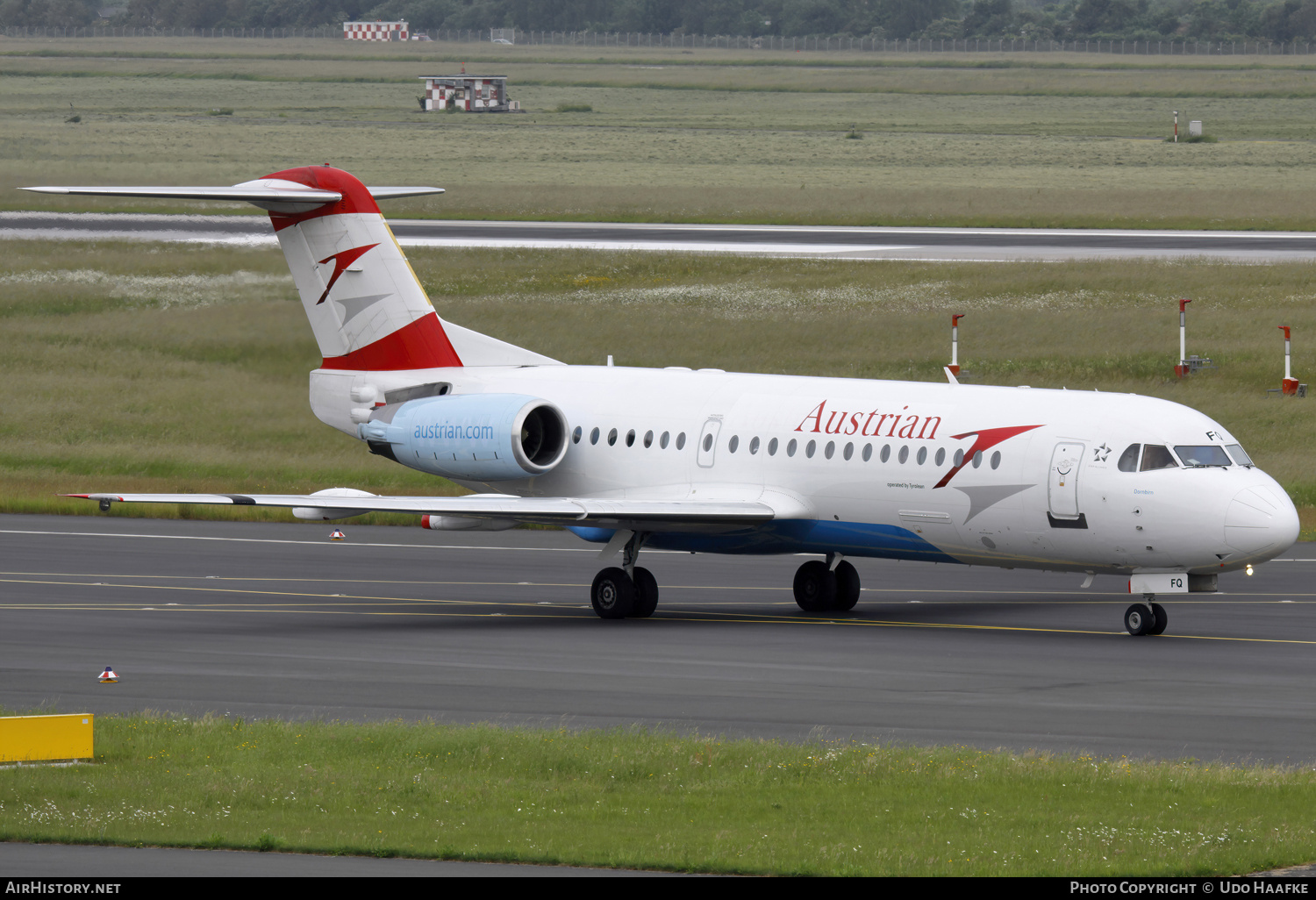 Aircraft Photo of OE-LFQ | Fokker 70 (F28-0070) | Austrian Airlines | AirHistory.net #666668