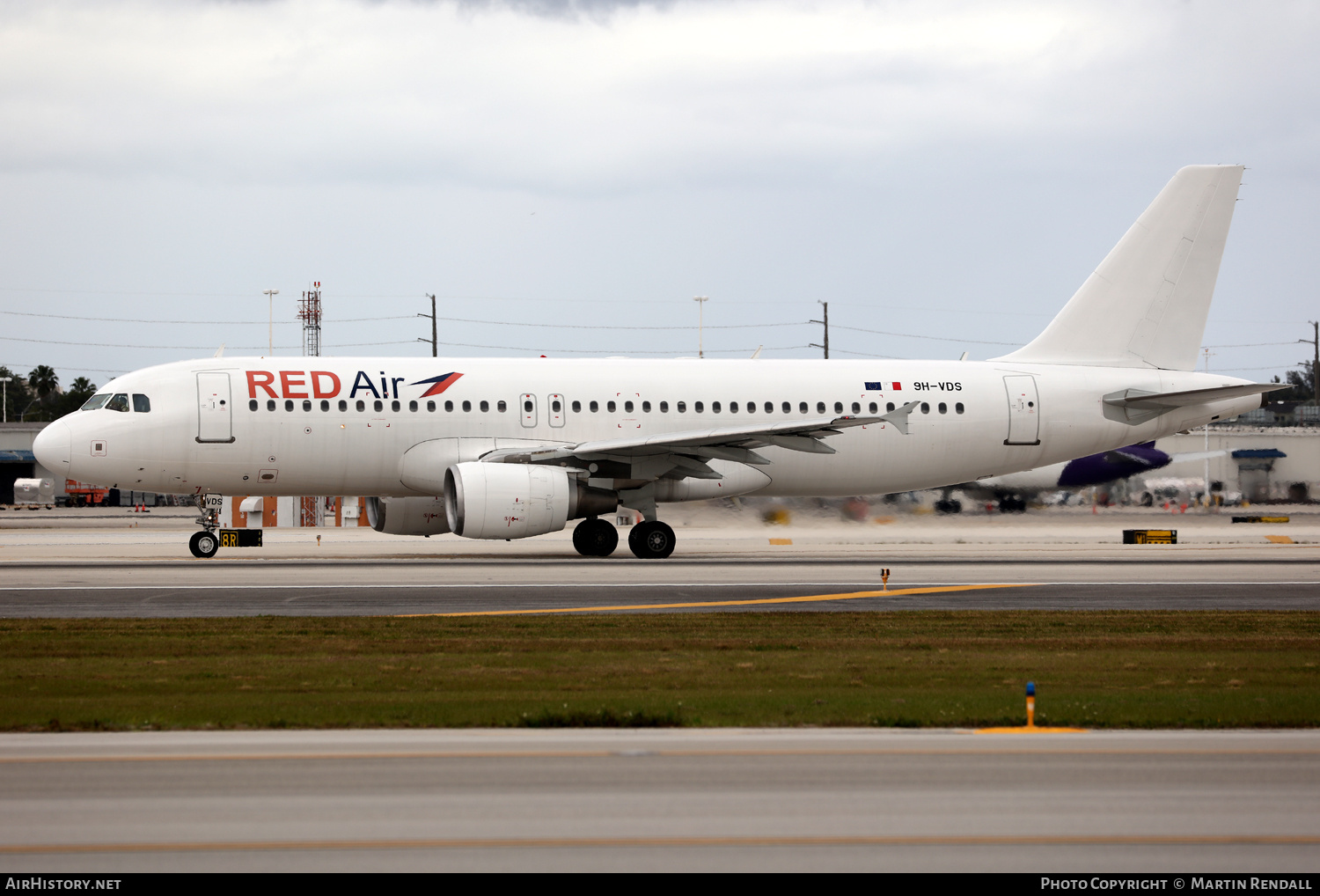 Aircraft Photo of 9H-VDS | Airbus A320-214 | Red Air | AirHistory.net #666683