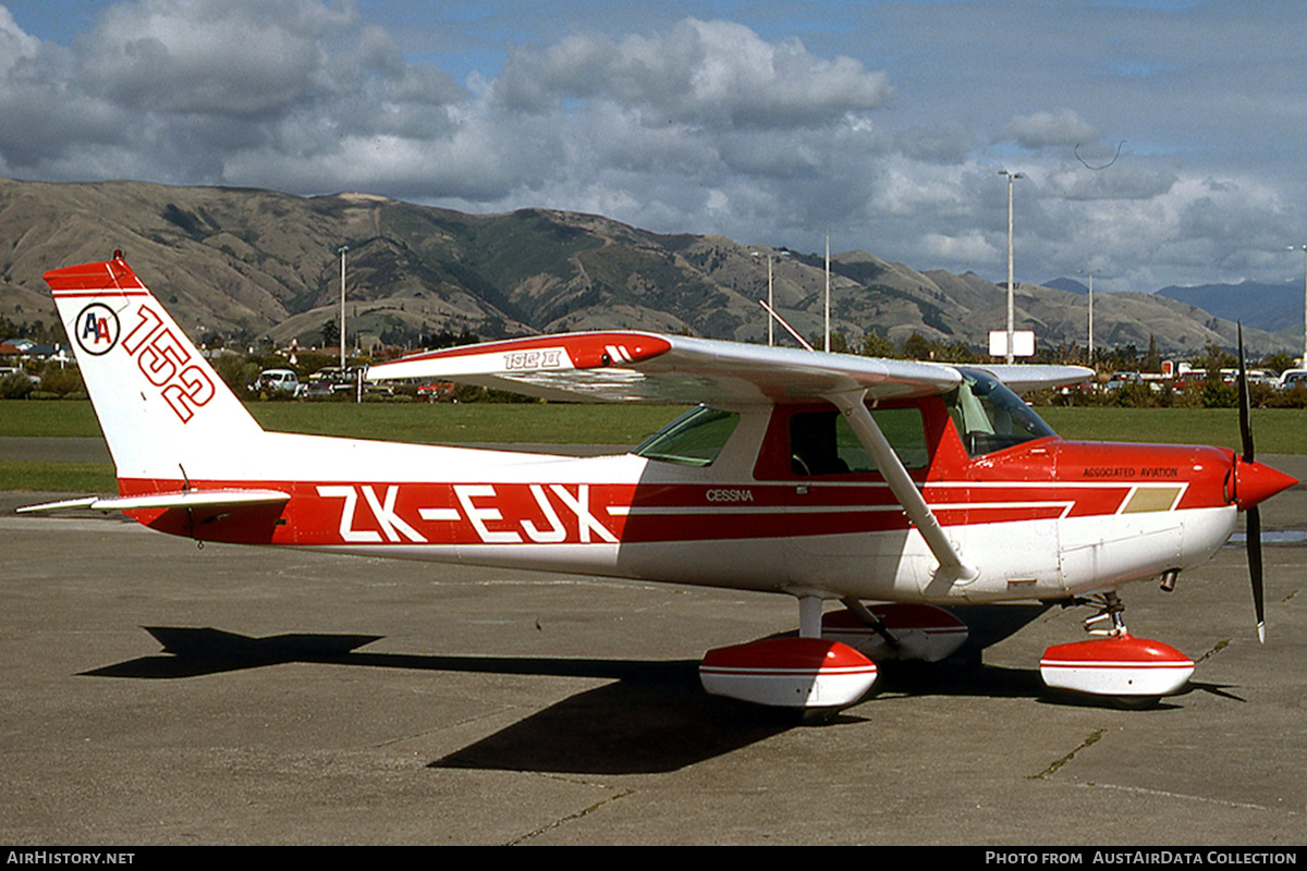 Aircraft Photo of ZK-EJX | Cessna 152 | AirHistory.net #666720