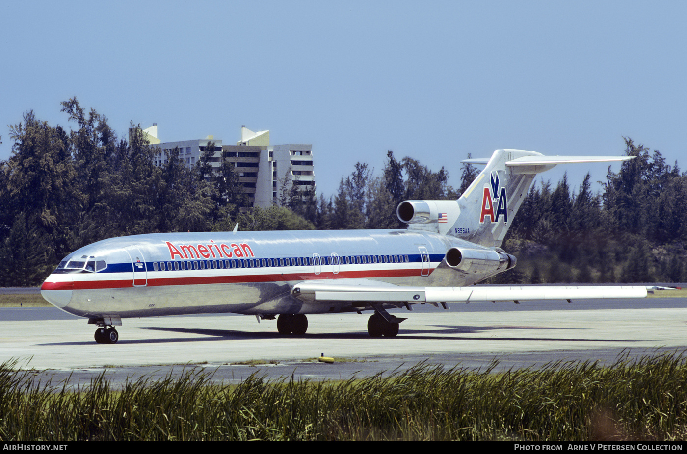 Aircraft Photo of N896AA | Boeing 727-223/Adv | American Airlines | AirHistory.net #666721