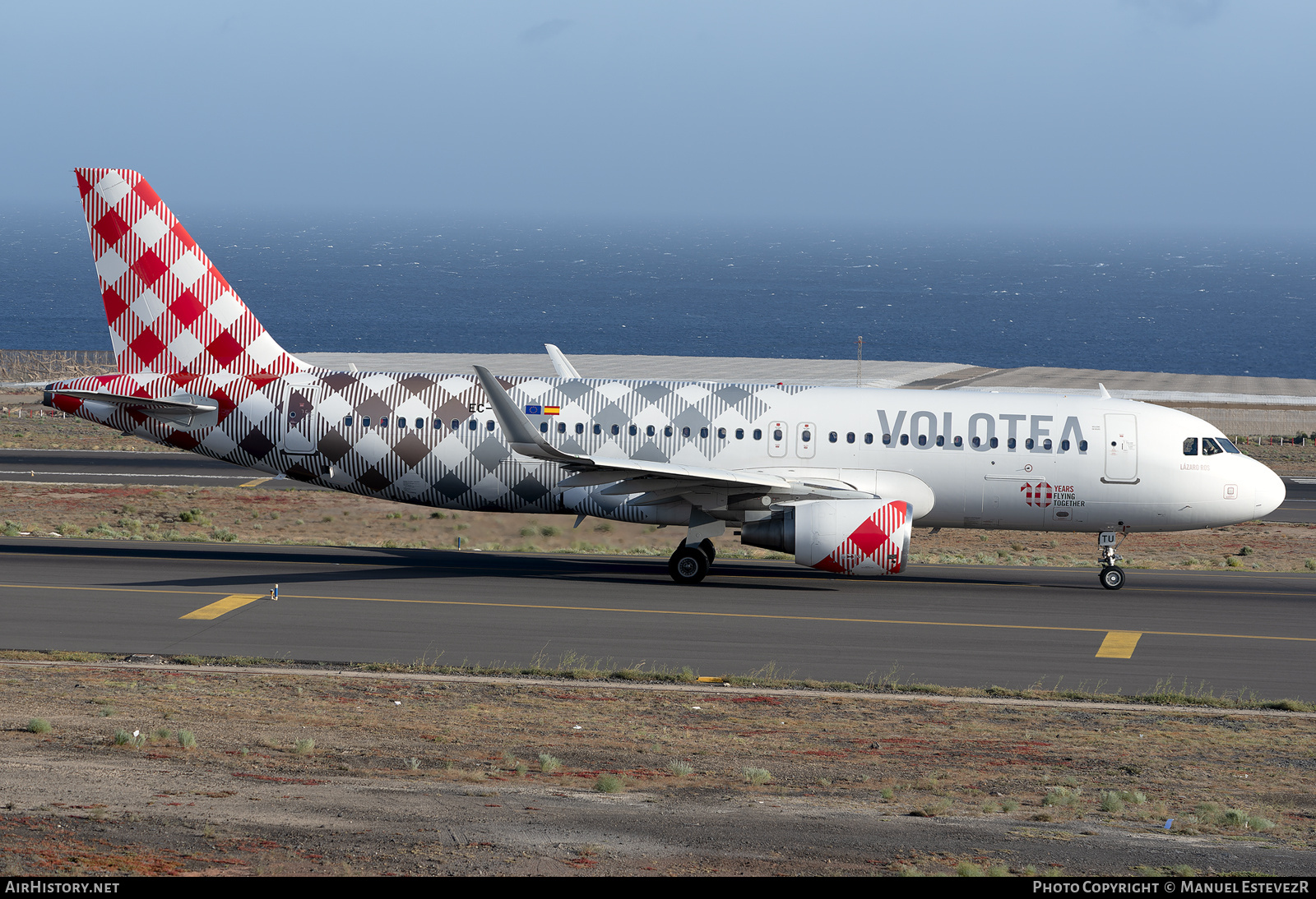 Aircraft Photo of EC-NTU | Airbus A320-214 | Volotea | AirHistory.net #666811