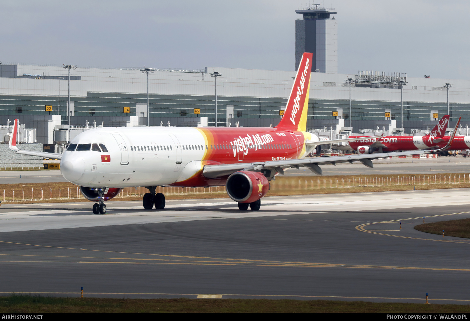 Aircraft Photo of VN-A631 | Airbus A321-211 | VietJet Air | AirHistory.net #666834