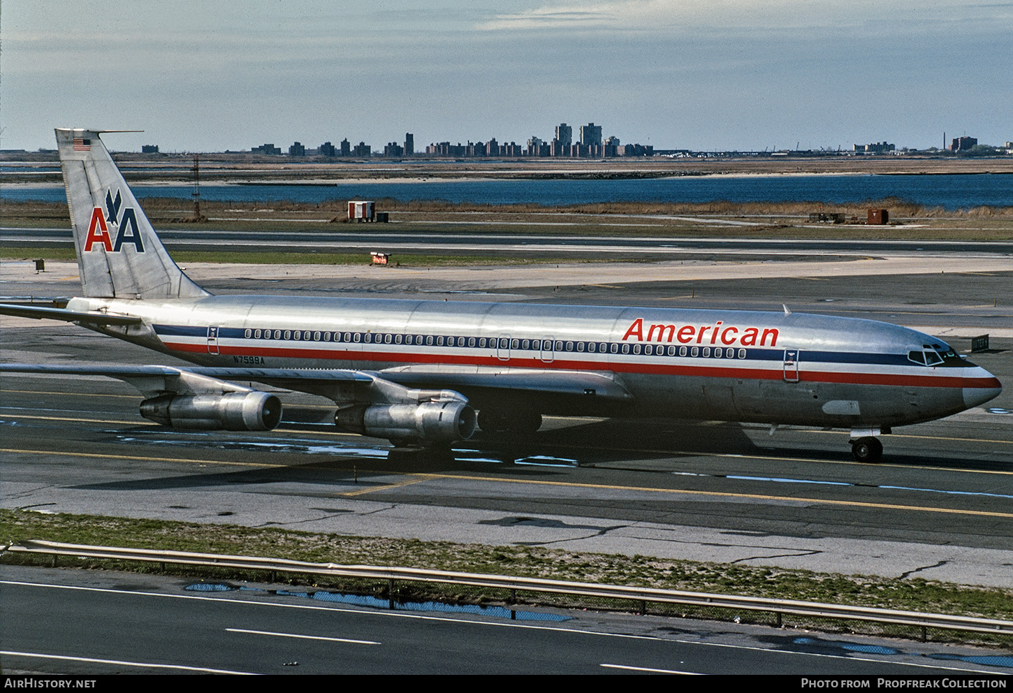 Aircraft Photo of N7599A | Boeing 707-323C | American Airlines | AirHistory.net #666838
