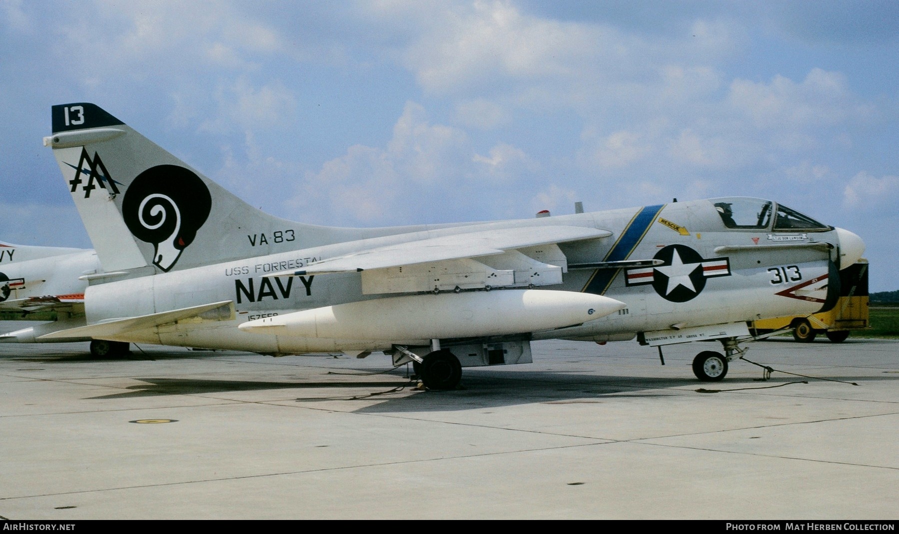 Aircraft Photo of 157558 | LTV A-7E Corsair II | USA - Navy | AirHistory.net #666885