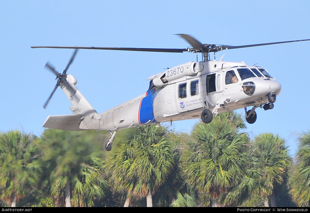 Aircraft Photo of 82-23670 / 23670 | Sikorsky UH-60A Black Hawk (S-70A) | US Department of Homeland Security | AirHistory.net #666947