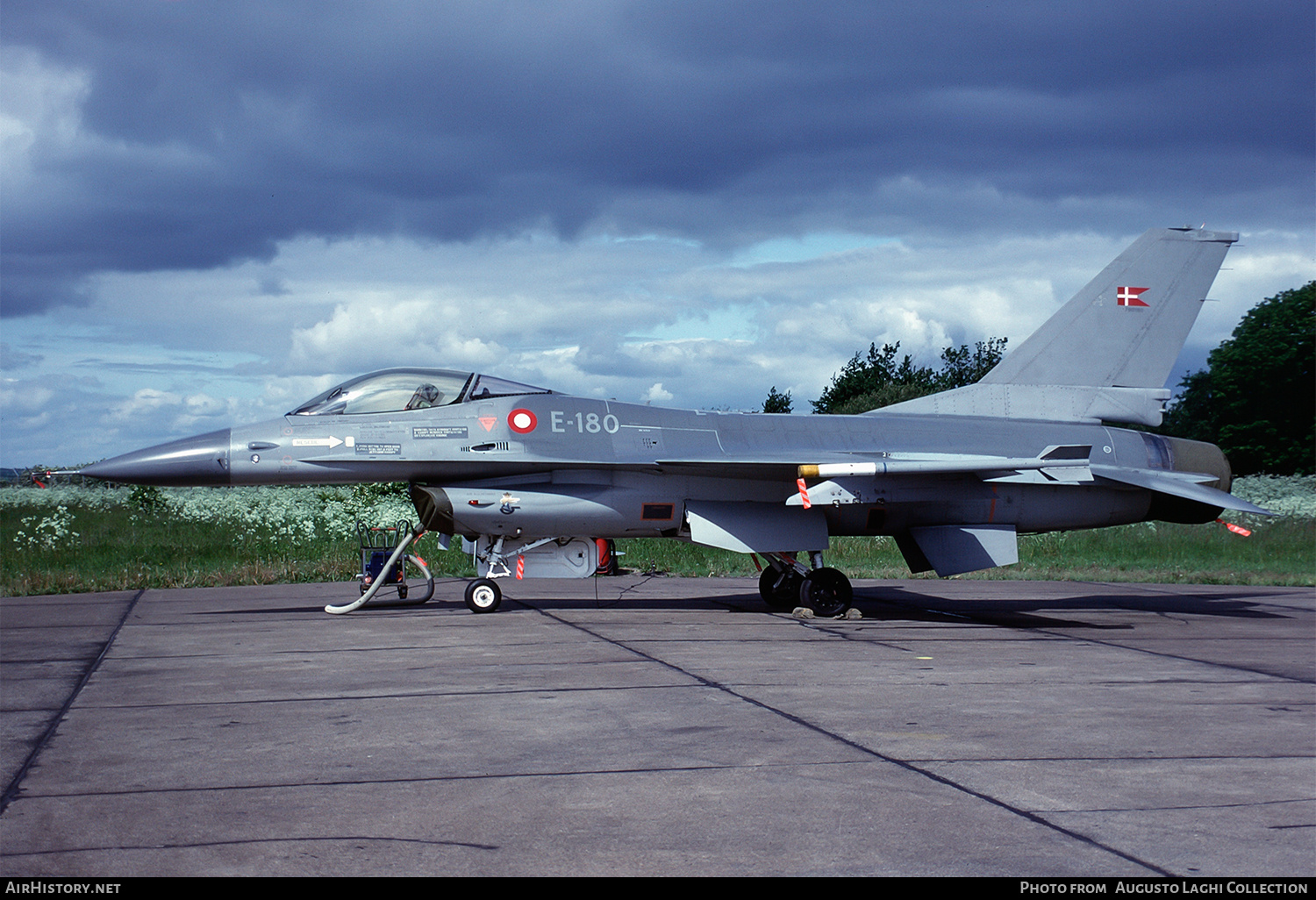 Aircraft Photo of E-180 | General Dynamics F-16A Fighting Falcon | Denmark - Air Force | AirHistory.net #666972