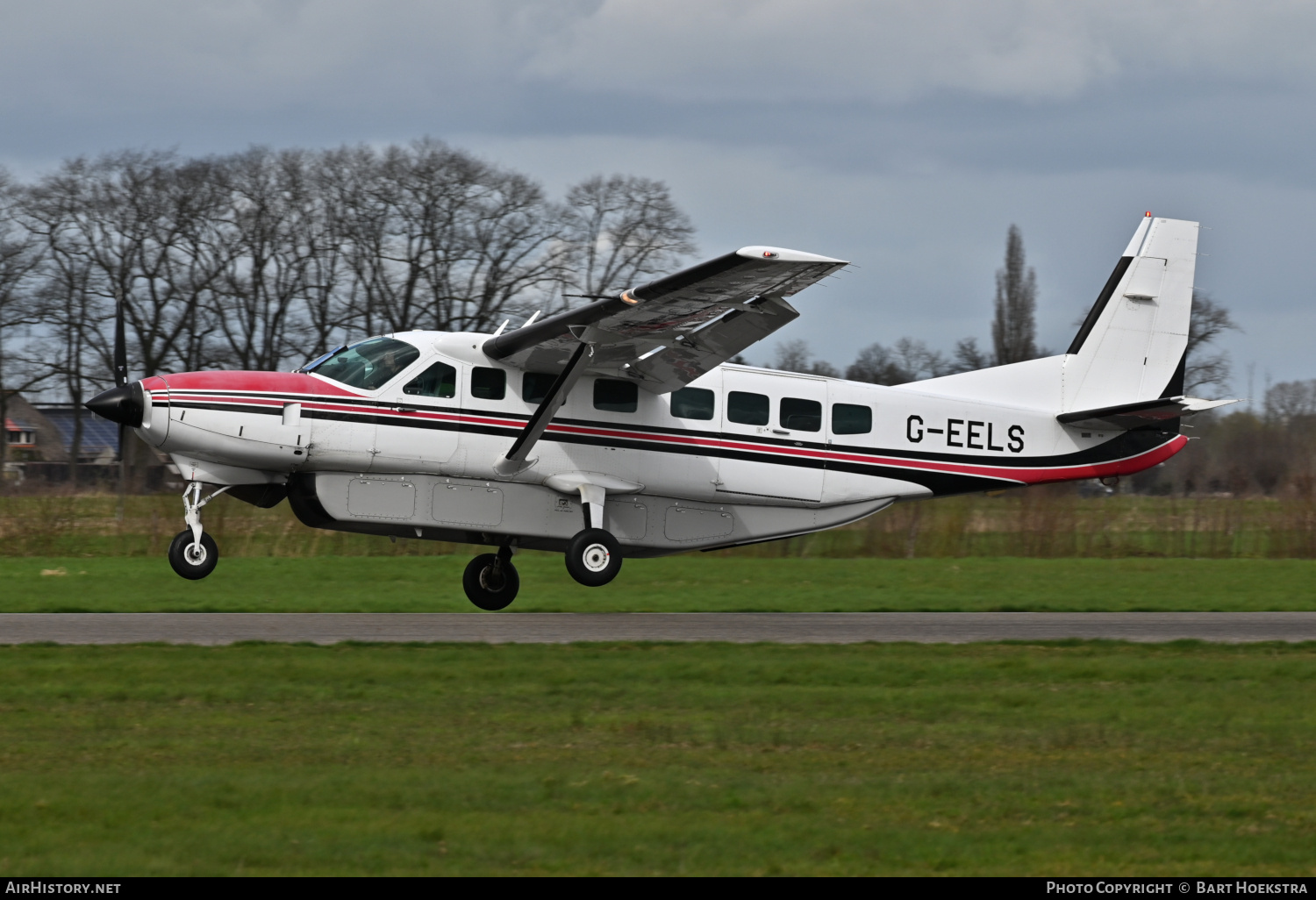 Aircraft Photo of G-EELS | Cessna 208B Grand Caravan | AirHistory.net #666998