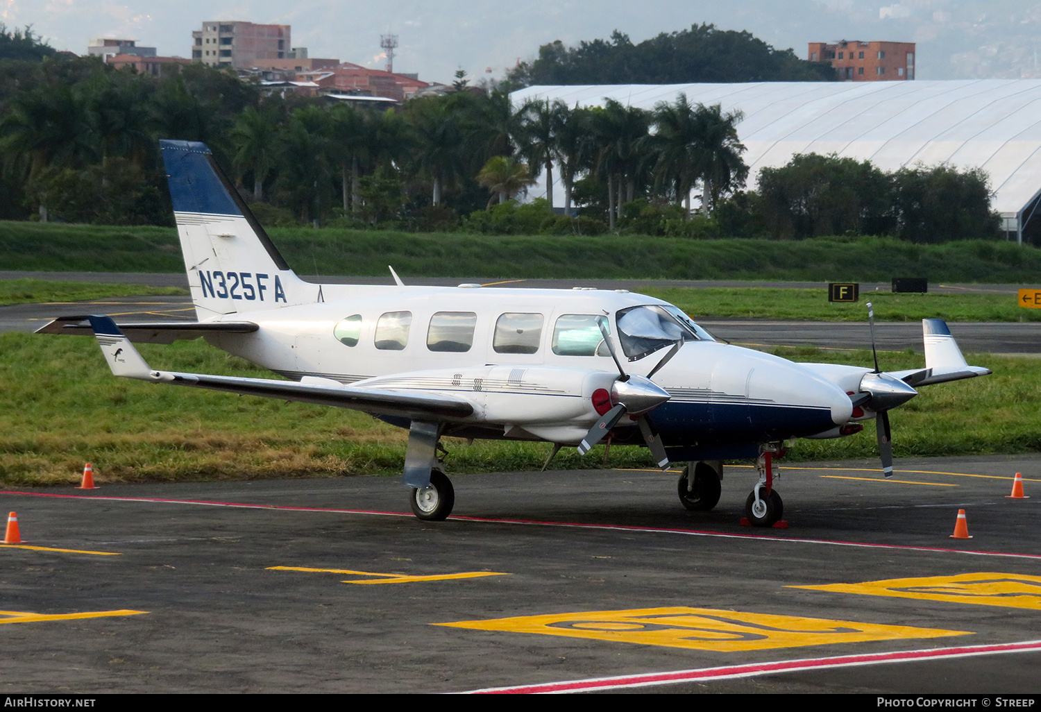 Aircraft Photo of N325FA | Piper PA-31-325 Navajo C/R/Colemill Panther Navajo | AirHistory.net #667047