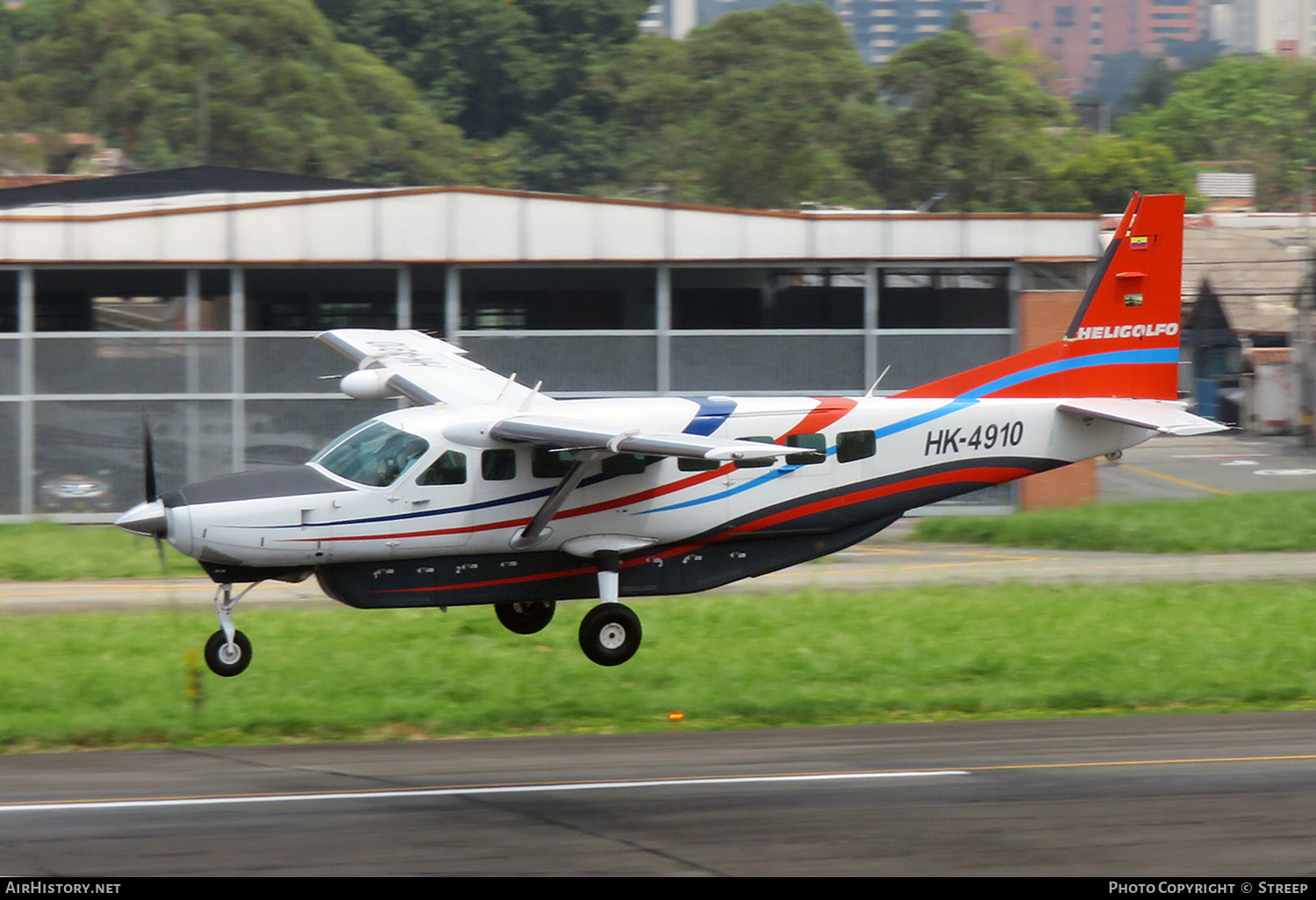 Aircraft Photo of HK-4910 | Cessna 208B Grand Caravan | Heligolfo | AirHistory.net #667059