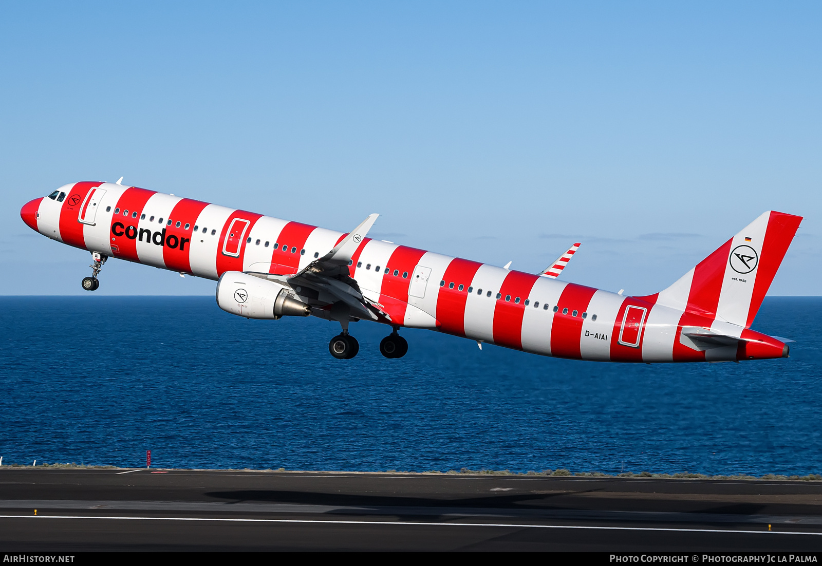 Aircraft Photo of D-AIAI | Airbus A321-211 | Condor Flugdienst | AirHistory.net #667064