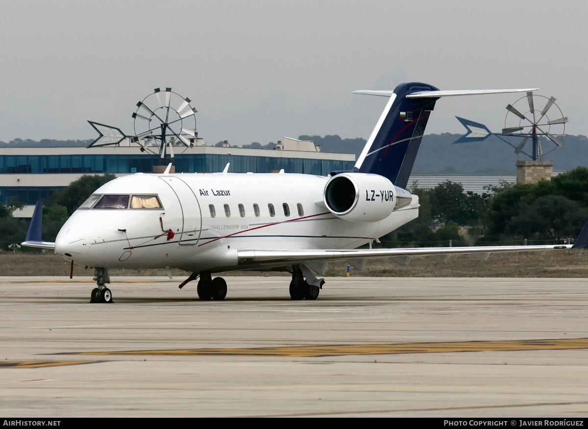 Aircraft Photo of LZ-YUR | Bombardier Challenger 604 (CL-600-2B16) | Air Lazur | AirHistory.net #667086