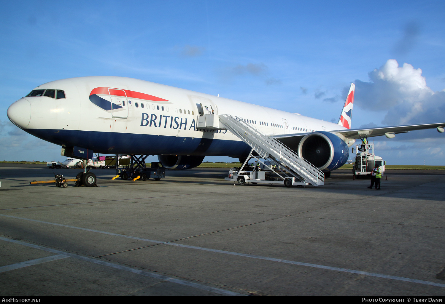 Aircraft Photo of G-STBH | Boeing 777-336/ER | British Airways | AirHistory.net #667135
