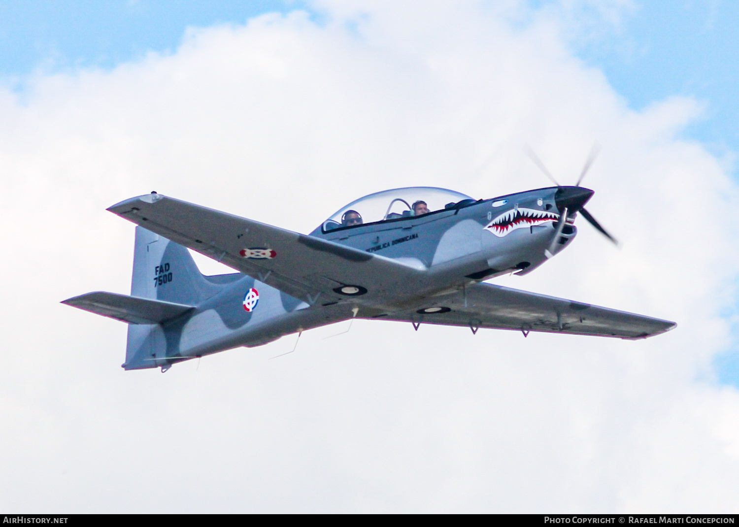 Aircraft Photo of 7500 / FAD 7500 | Flying Legend TP-75 Dulus | Dominican Republic - Air Force | AirHistory.net #667215