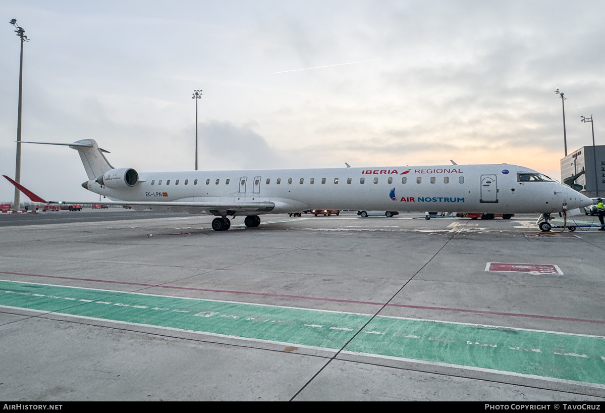 Aircraft Photo of EC-LPN | Bombardier CRJ-1000 (CL-600-2E25) | Air Nostrum | AirHistory.net #667226