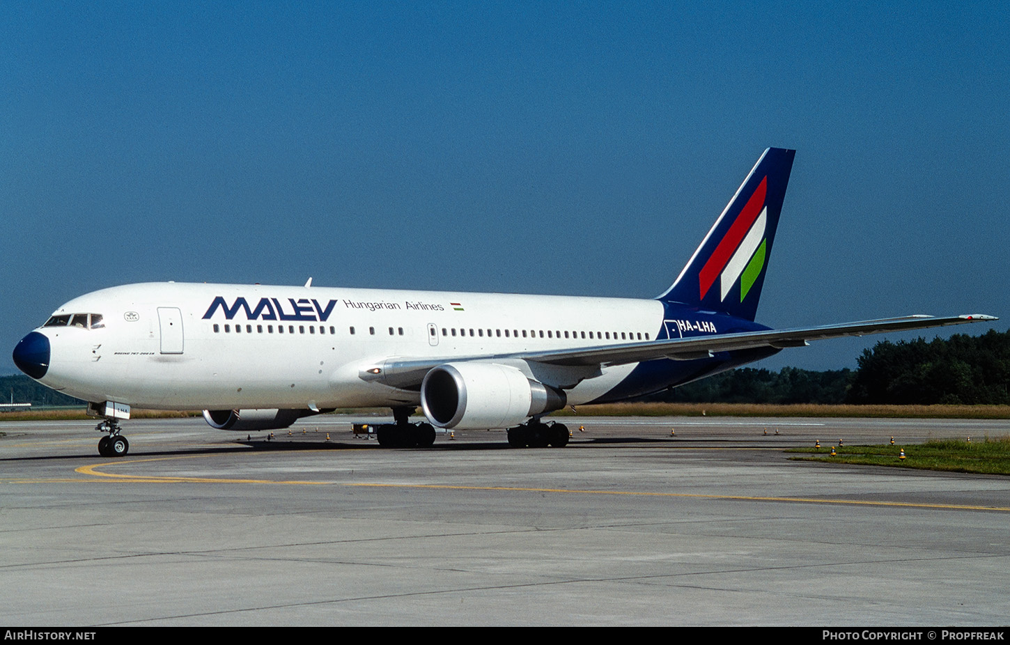 Aircraft Photo of HA-LHA | Boeing 767-27G/ER | Malév - Hungarian Airlines | AirHistory.net #667273