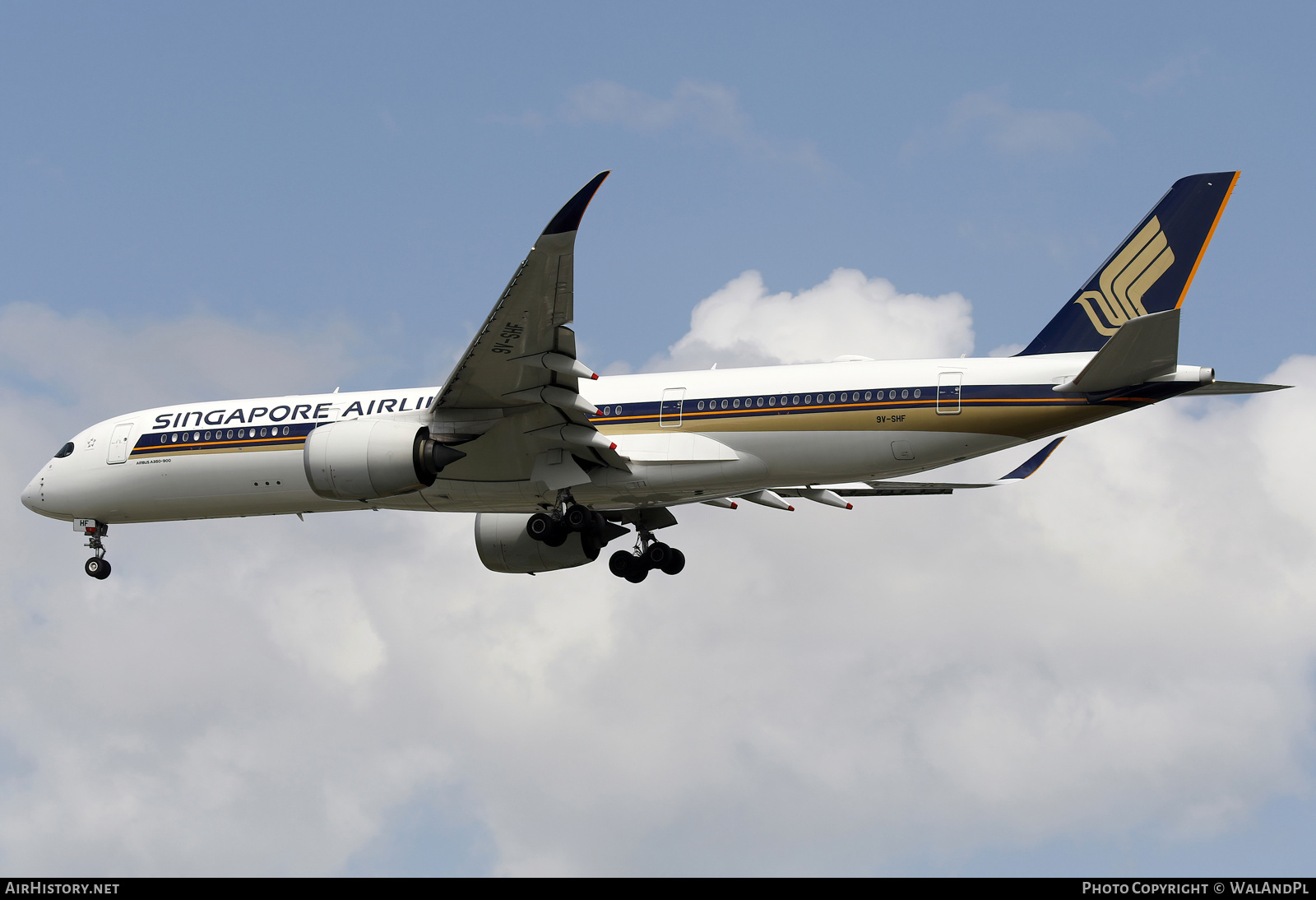 Aircraft Photo of 9V-SHF | Airbus A350-941 | Singapore Airlines | AirHistory.net #667302