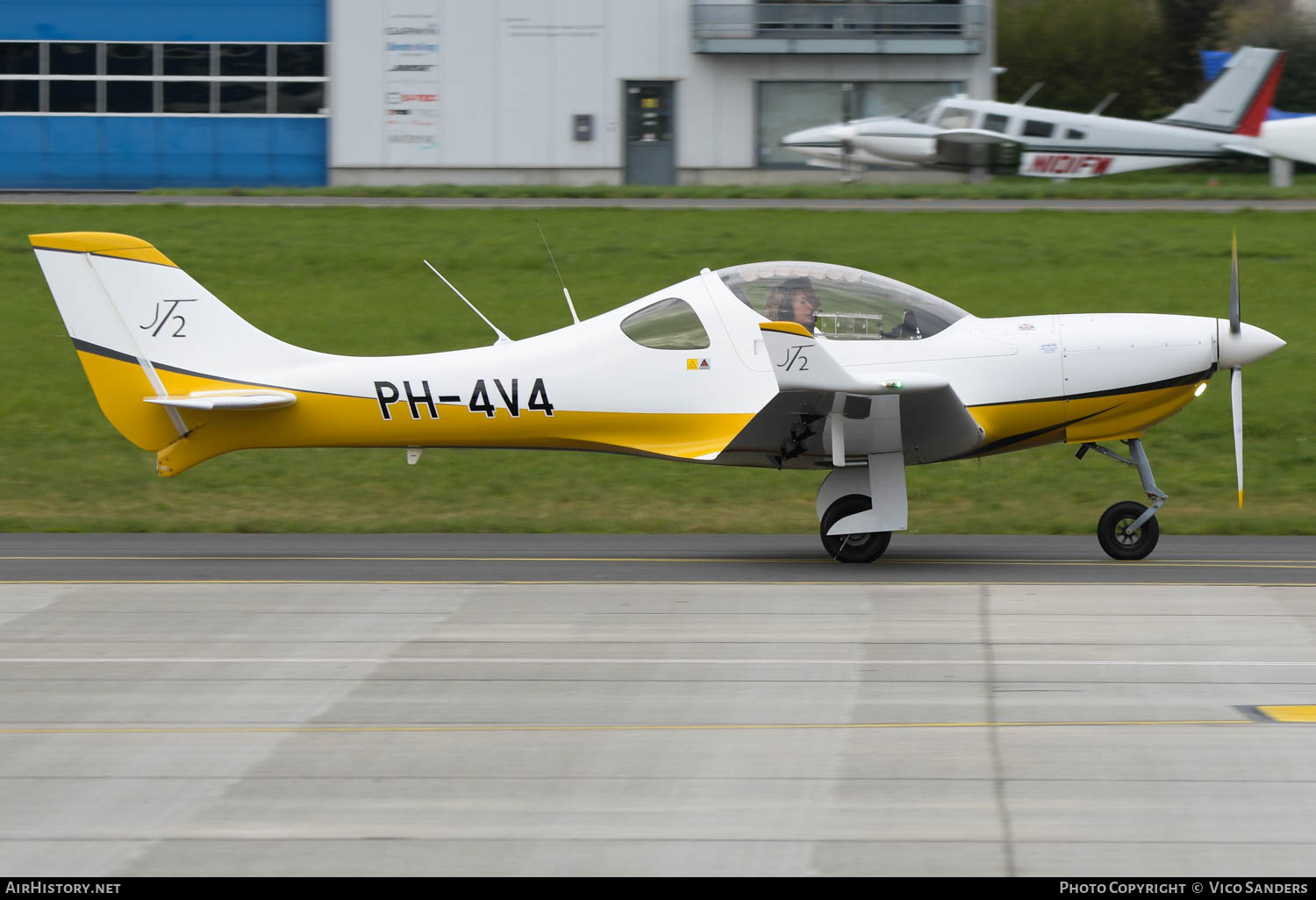 Aircraft Photo of PH-4V4 | Aerospool WT-9 Dynamic | AirHistory.net #667310
