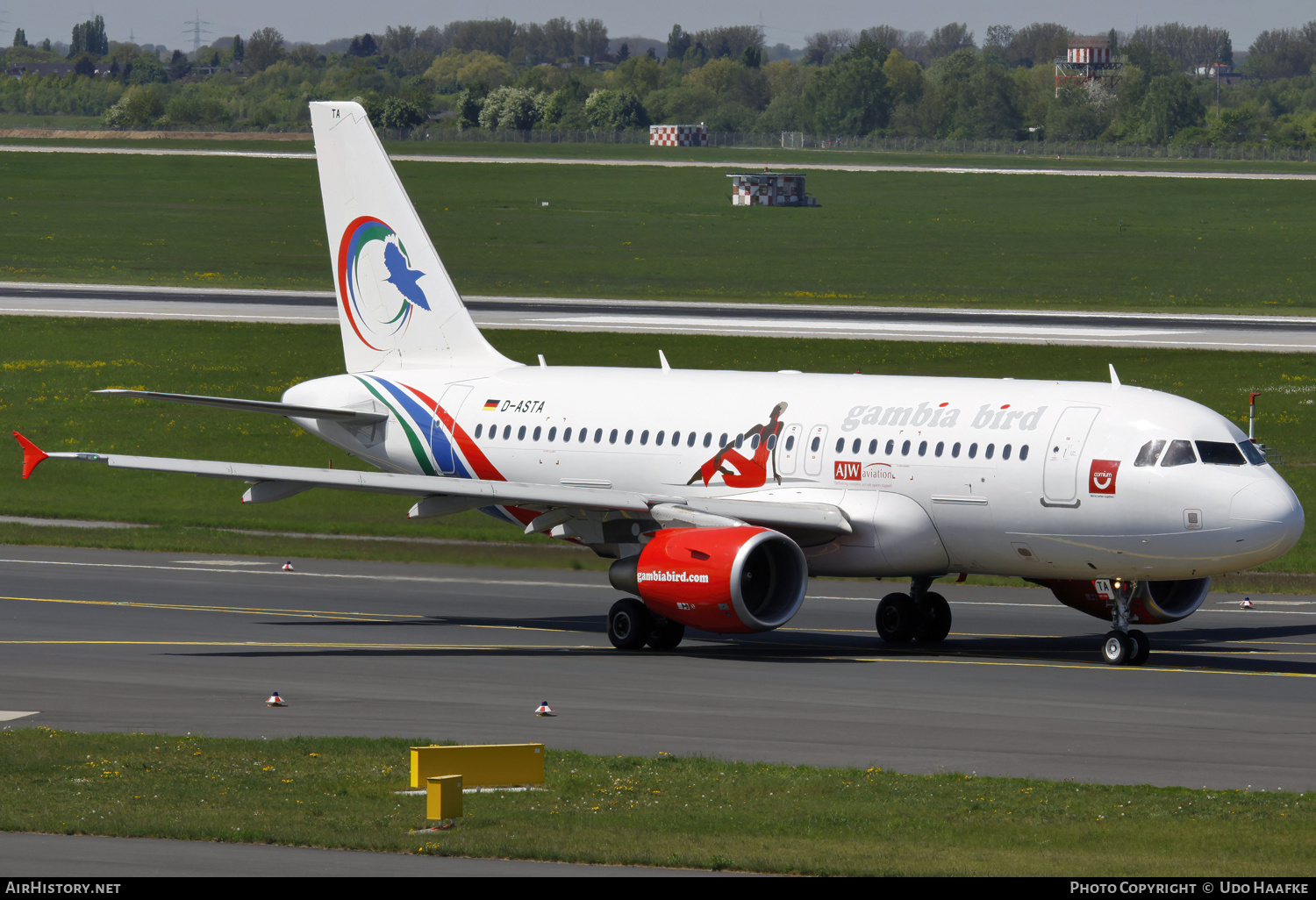 Aircraft Photo of D-ASTA | Airbus A319-112 | Gambia Bird | AirHistory.net #667322