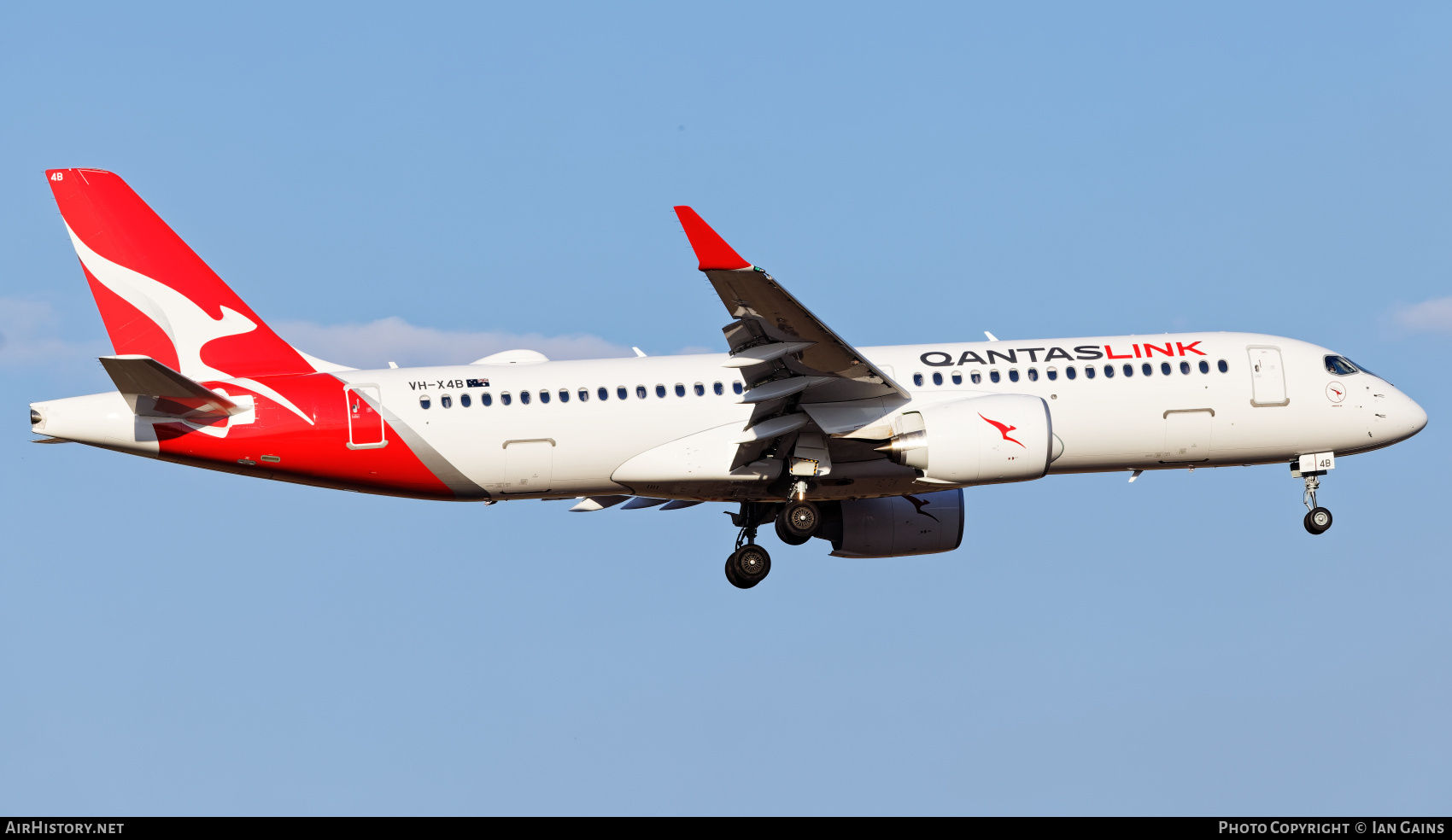 Aircraft Photo of VH-X4B | Bombardier CSeries CS300 (BD-500-1A11) | QantasLink | AirHistory.net #667324